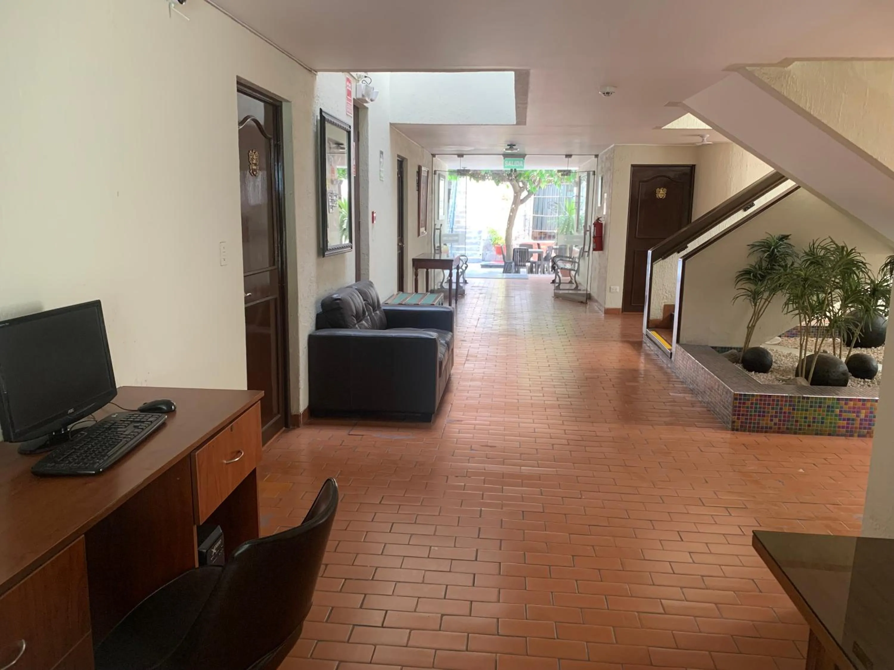 Living room in Hotel Los Tambos Colonial