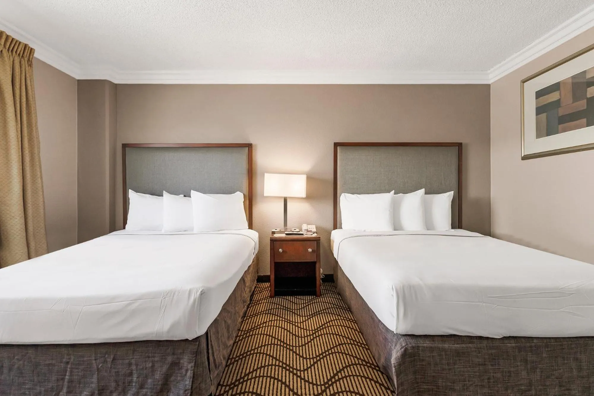 Bed in Jack London Inn