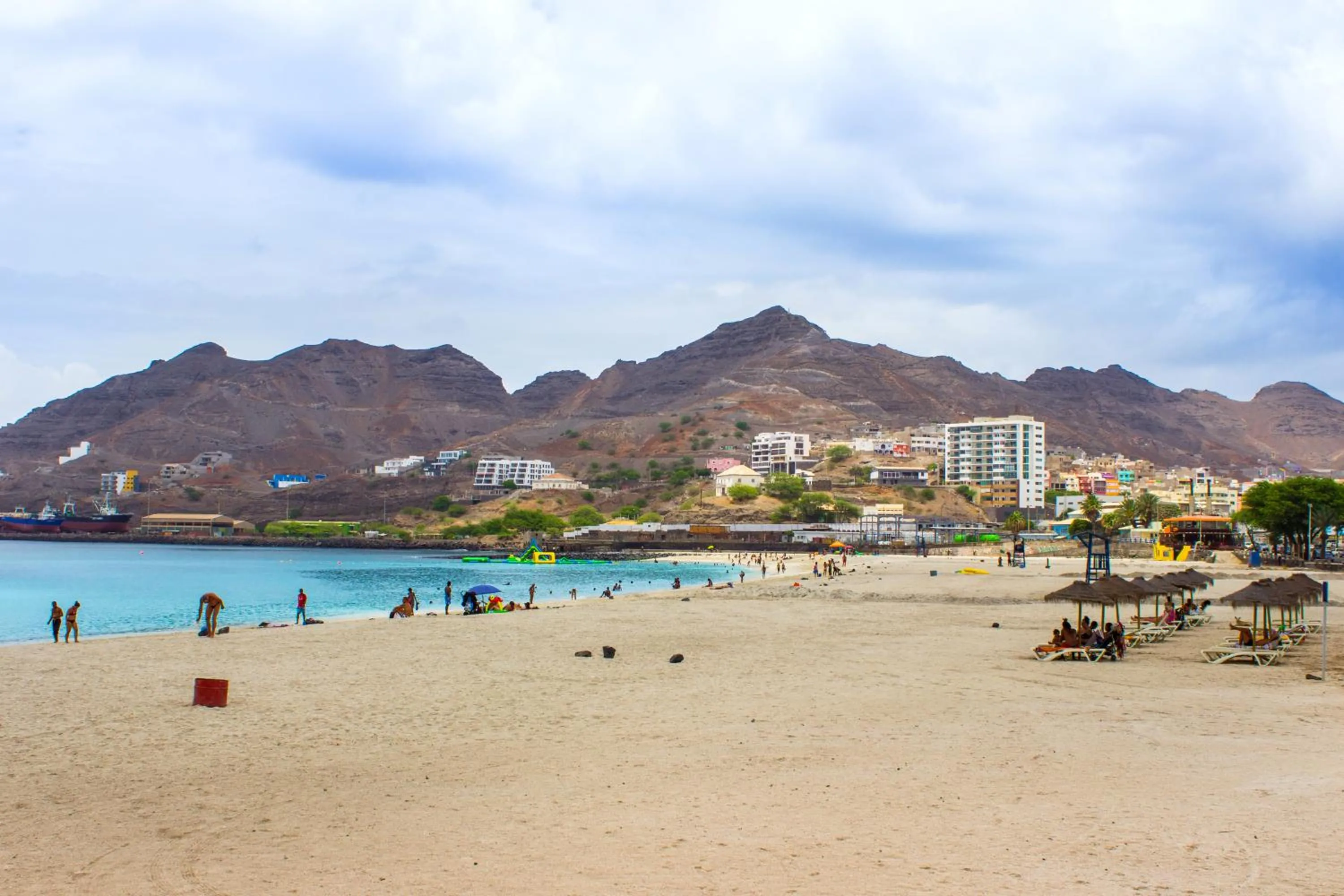 Beach in Hotel LIVVO Don Paco