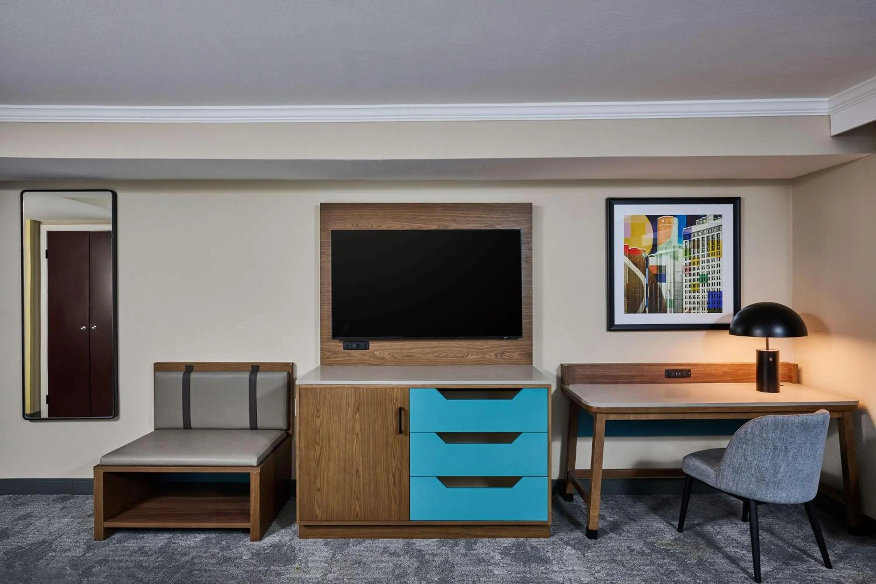 Bedroom in DoubleTree by Hilton Chatsworth