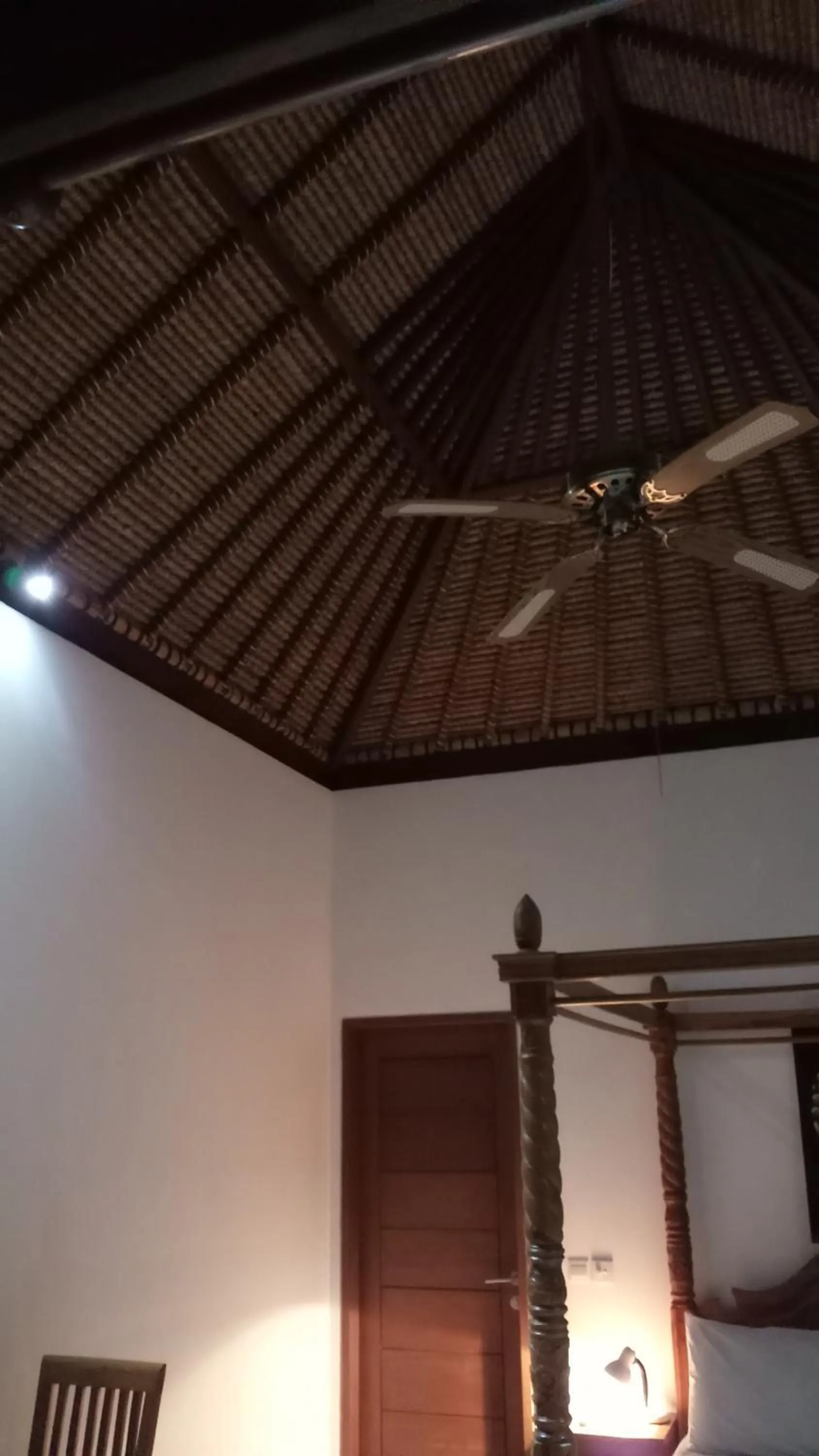 Decorative detail in Jemeluk Beach Bungalows