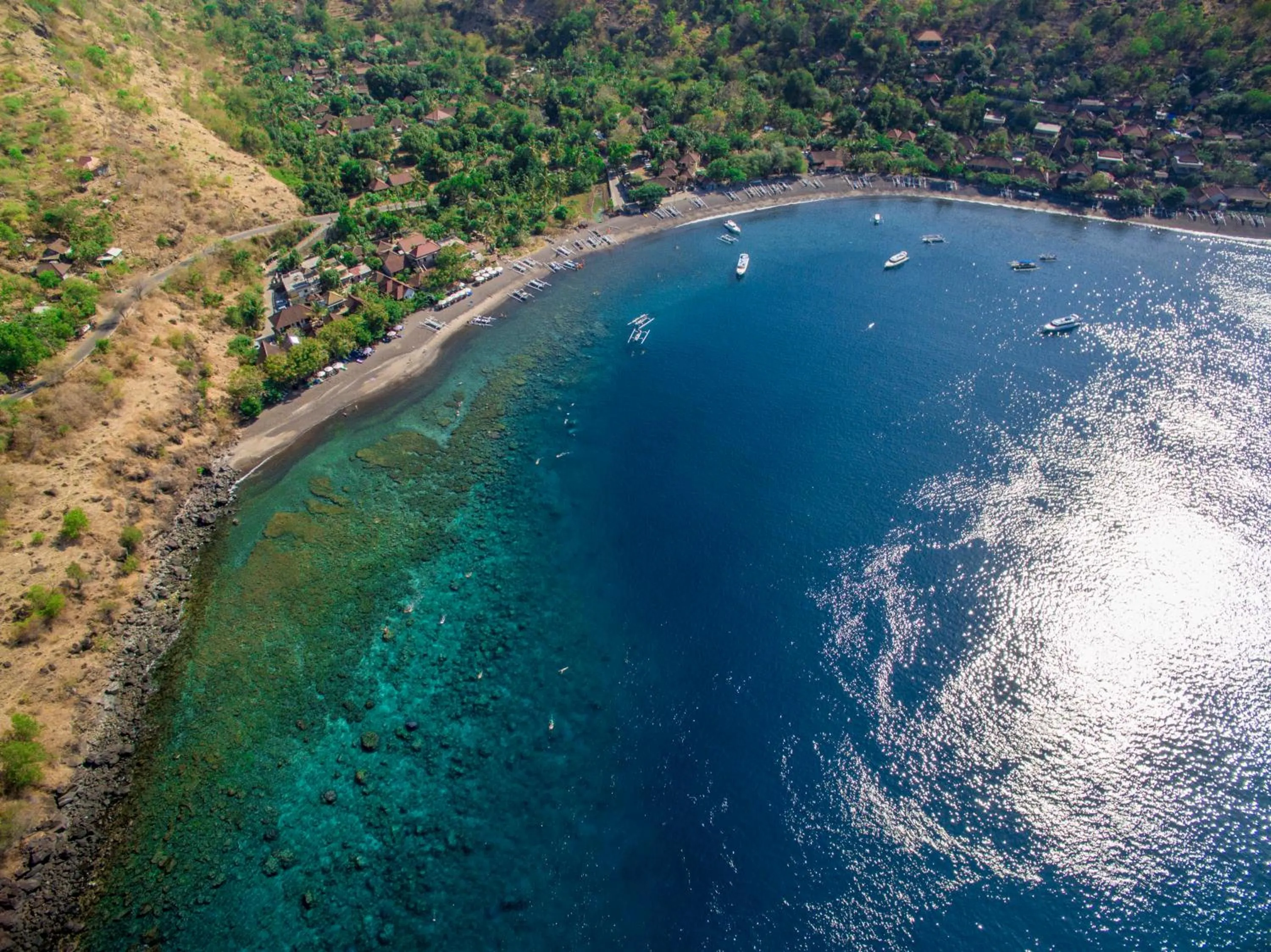 Natural landscape in Jemeluk Beach Bungalows