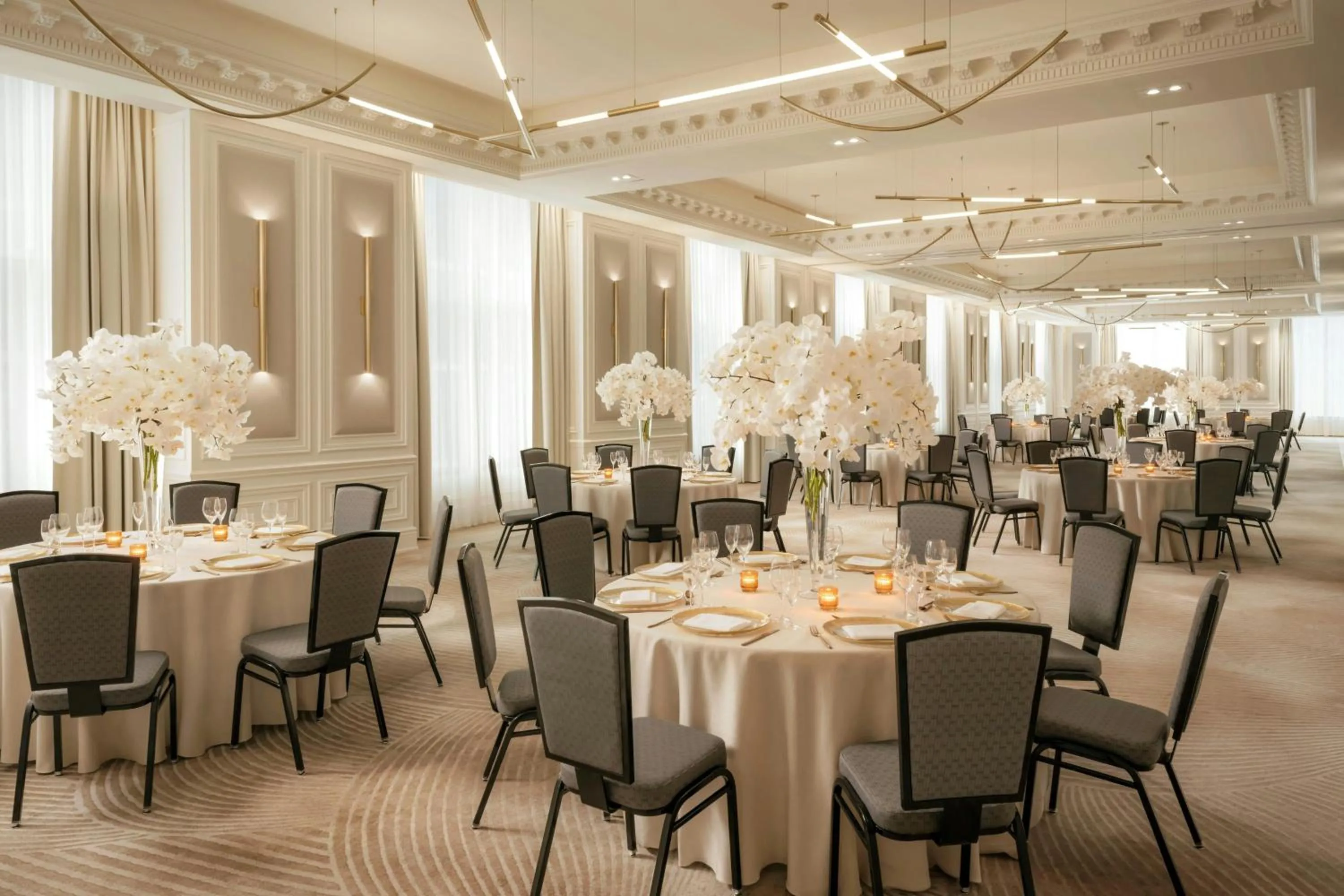 Meeting/conference room in The St. Regis Toronto