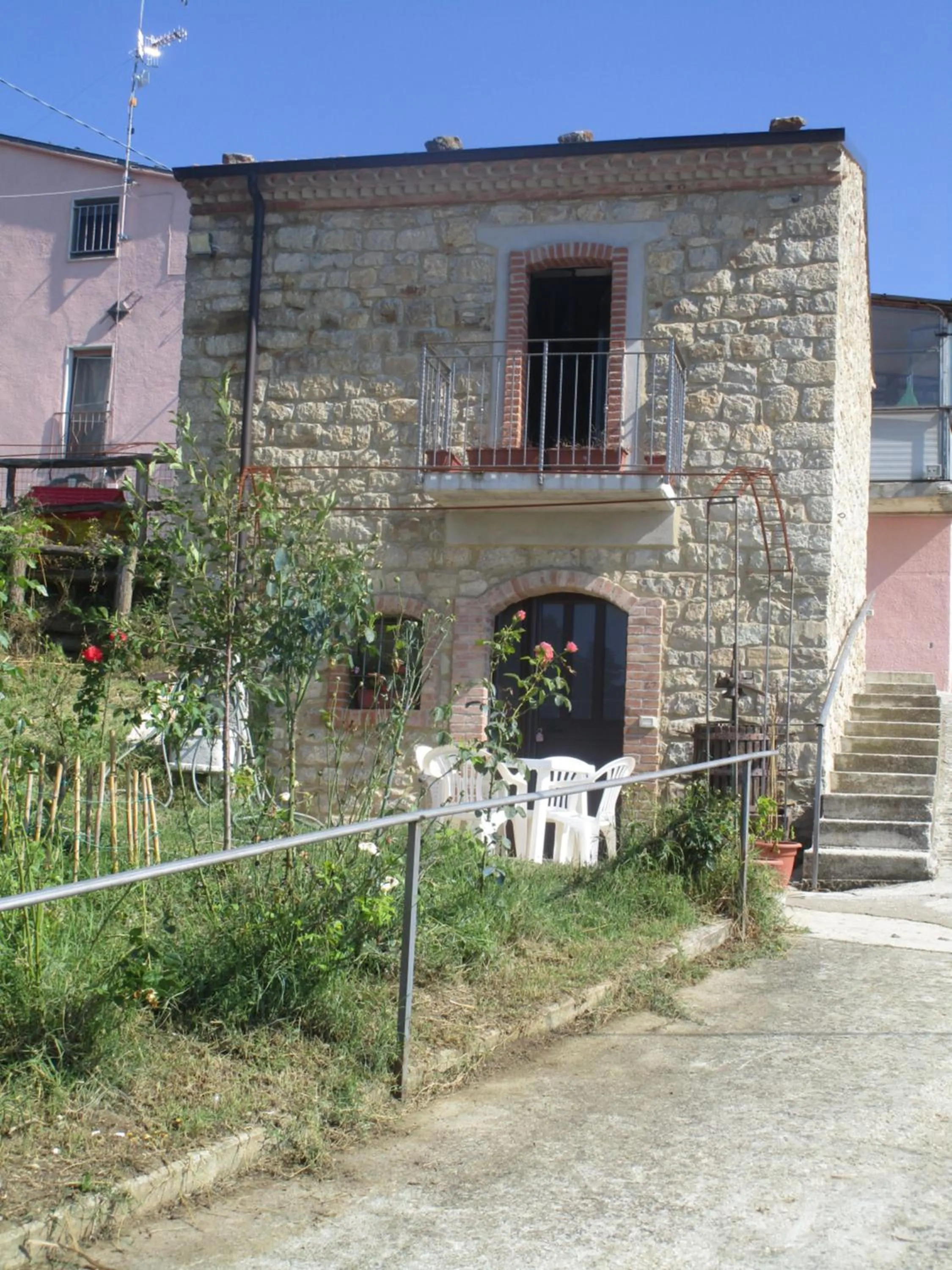 Property building in Alla Contrada degli Asinelli