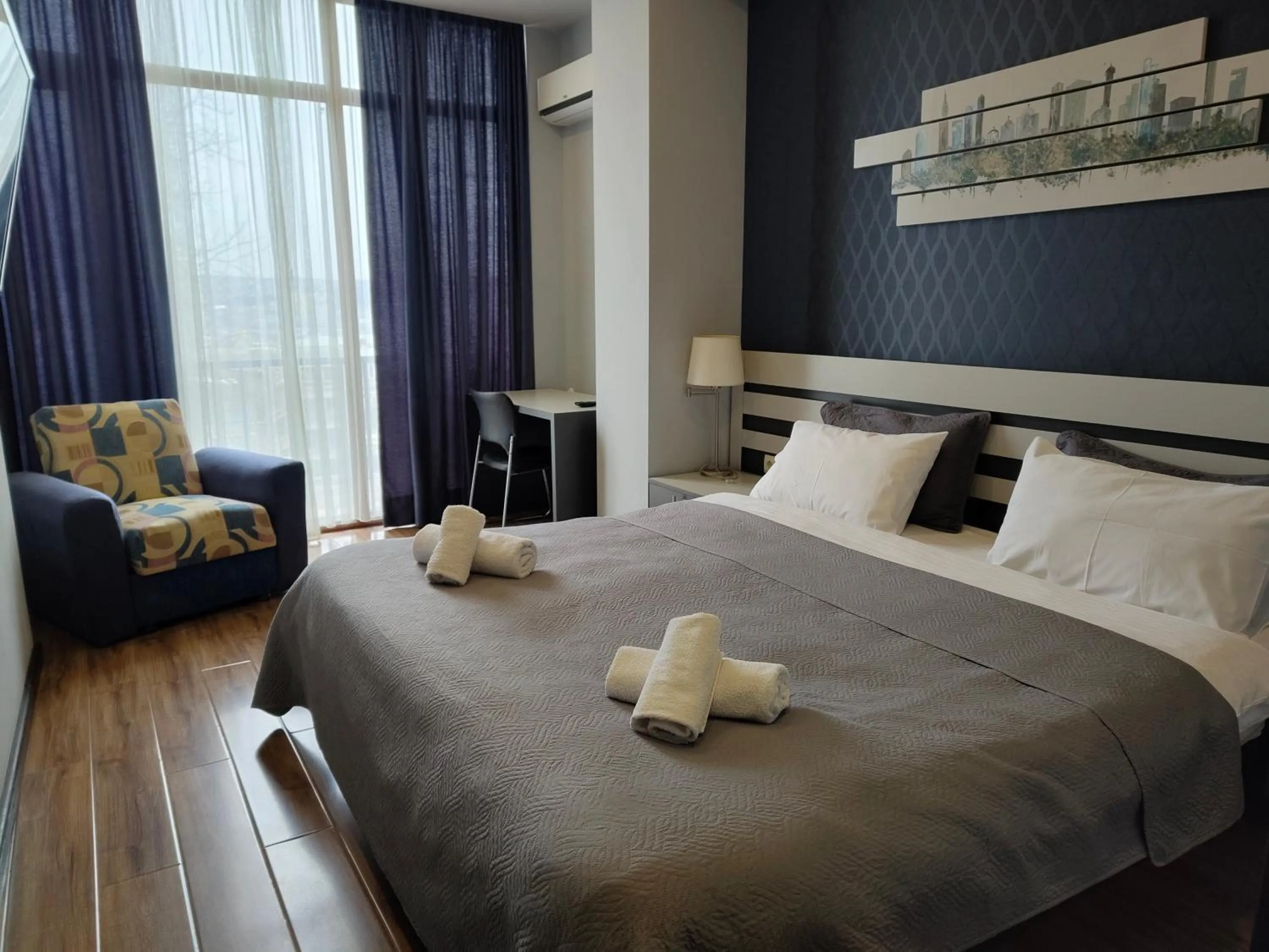 Bedroom, Bed in Sani Apart Hotel