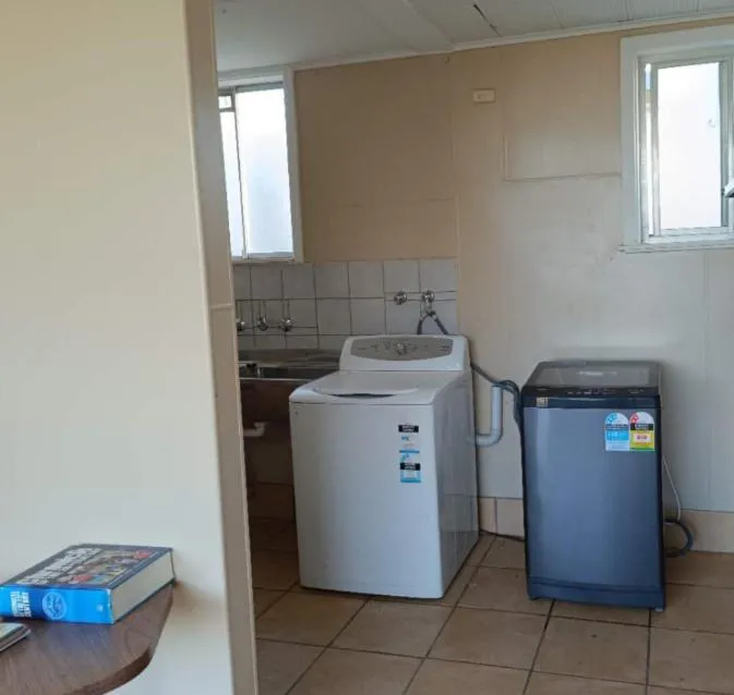 Lazy River Motor Inn