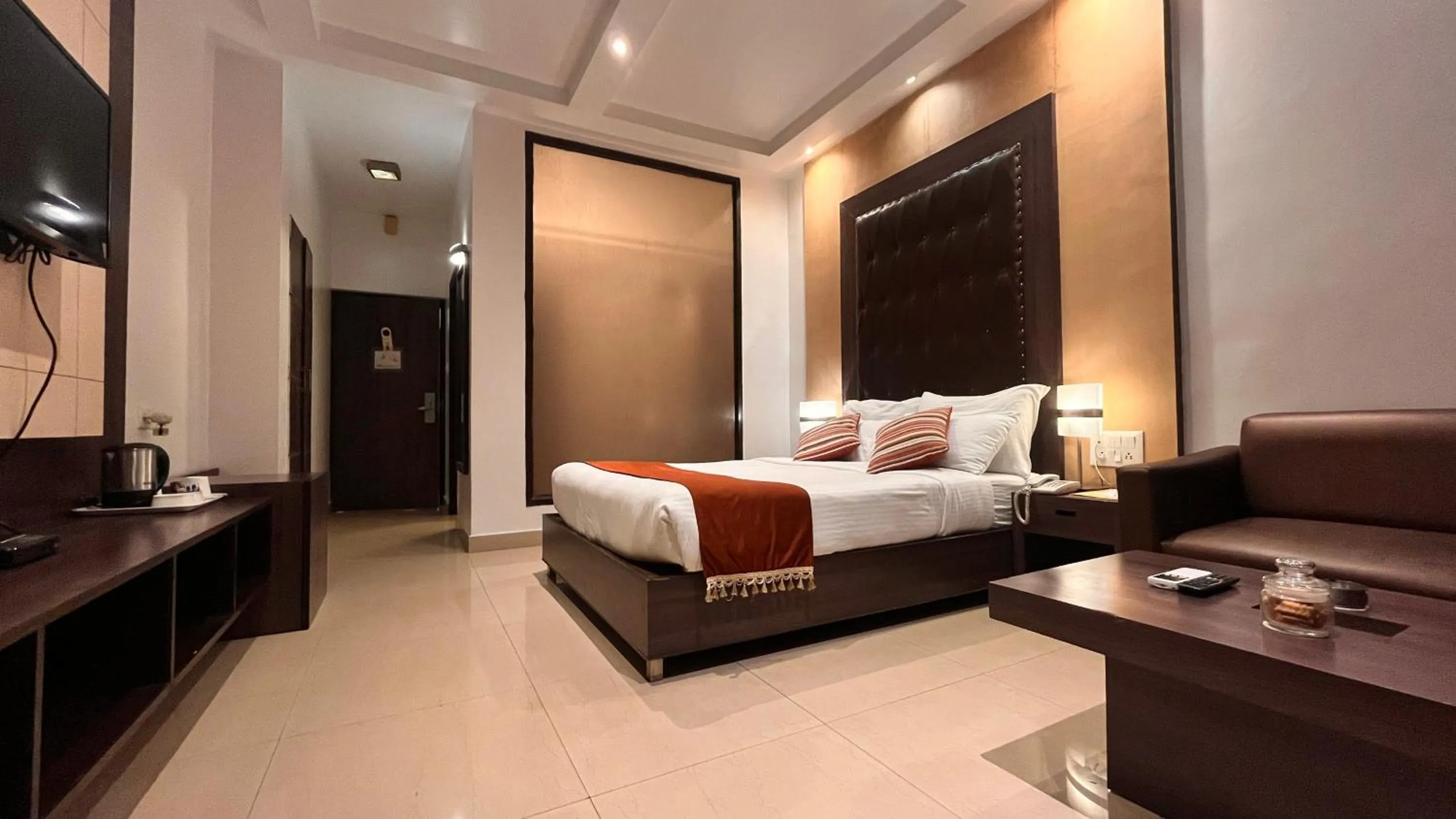 Bedroom in The New Marrion