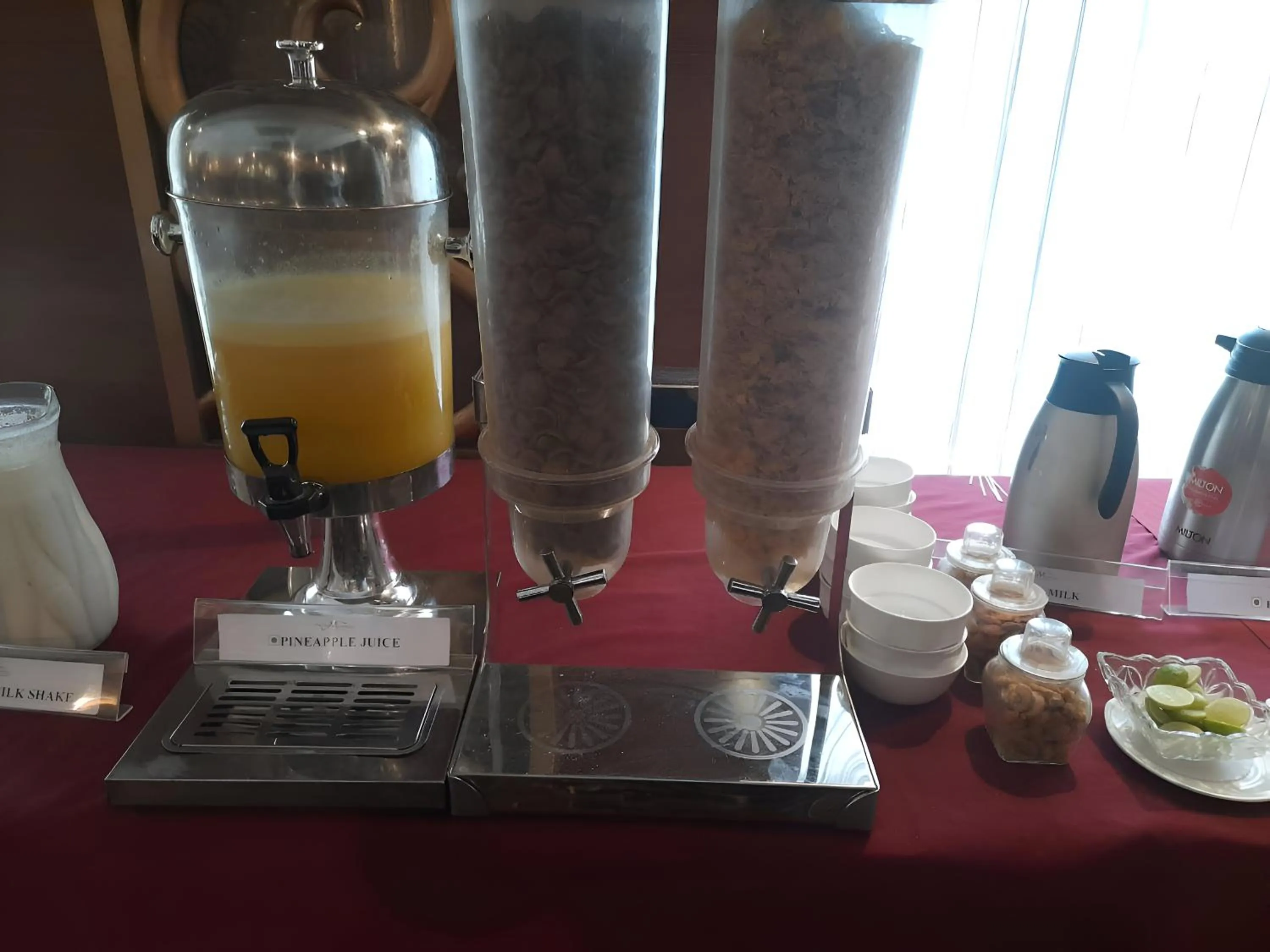 Restaurant/places to eat in The New Marrion