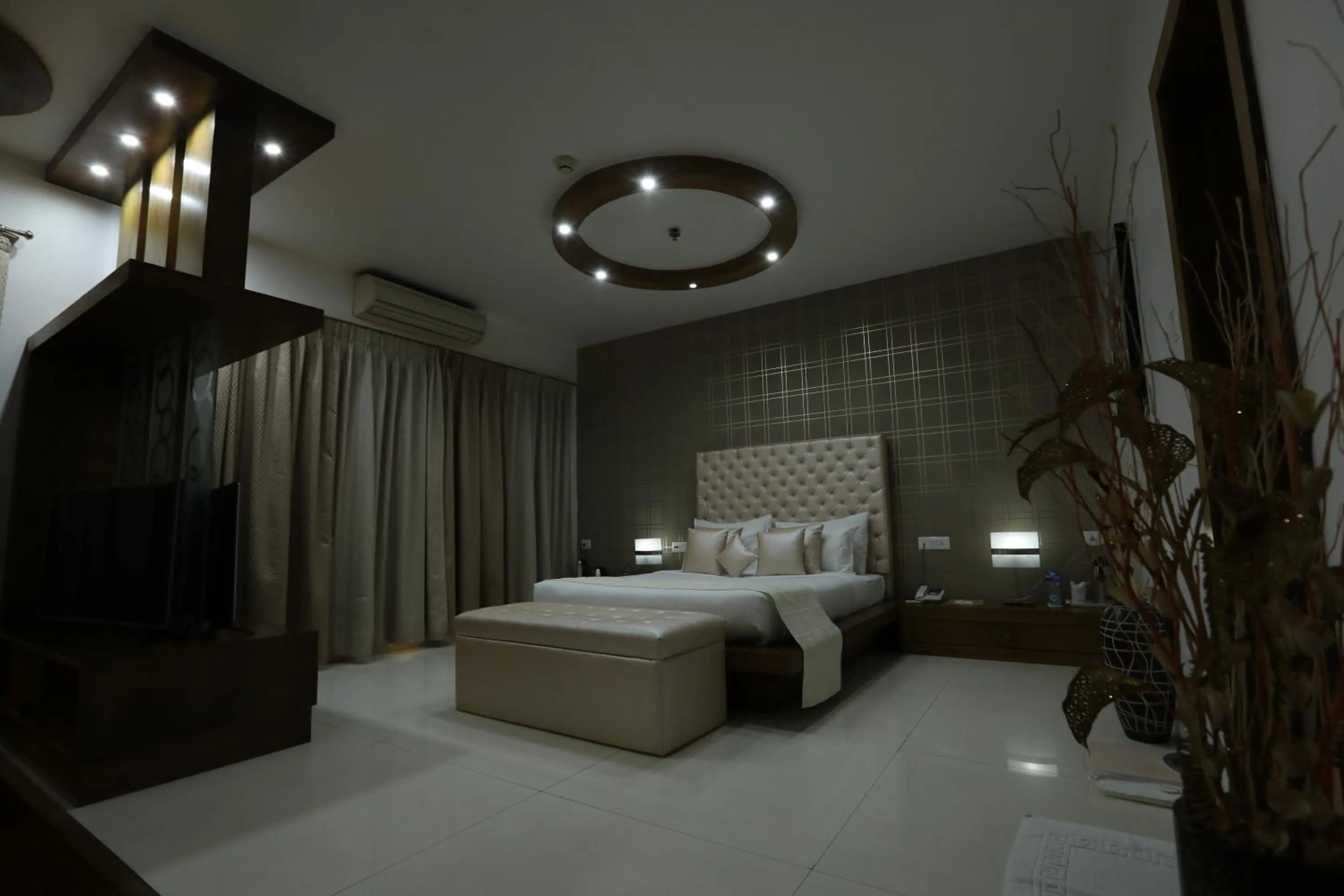 Bedroom in The New Marrion