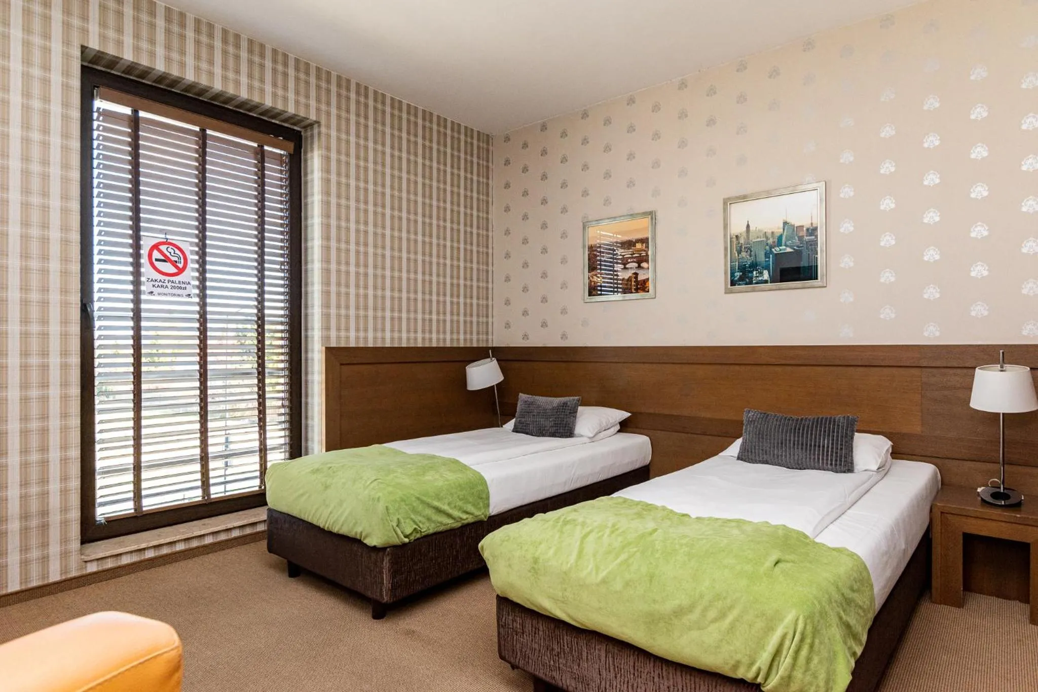 Photo of the whole room, Bed in Hotel Willowa