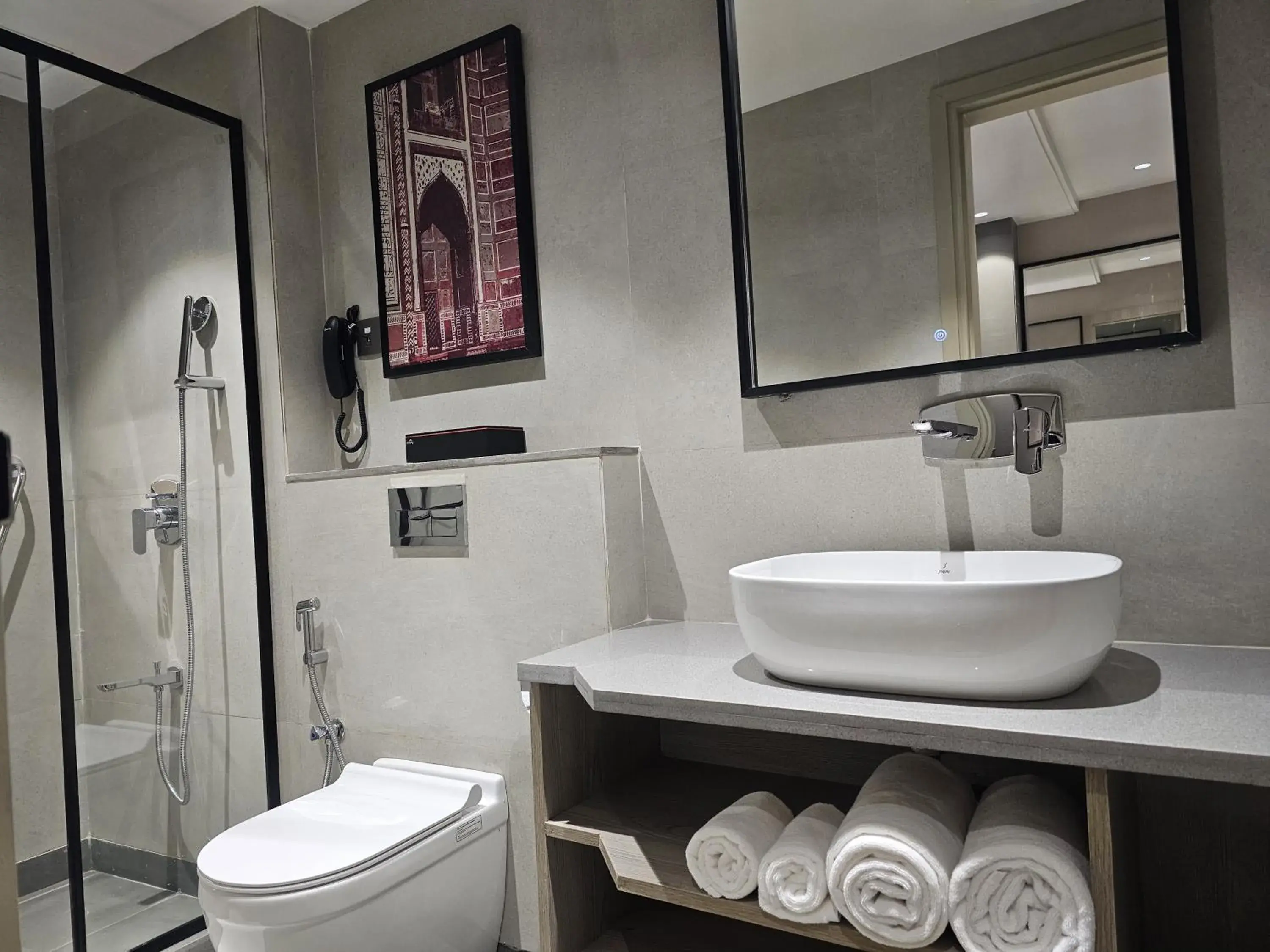 Deluxe King Room in Crystal Inn Deluxe King Room in Crystal Inn