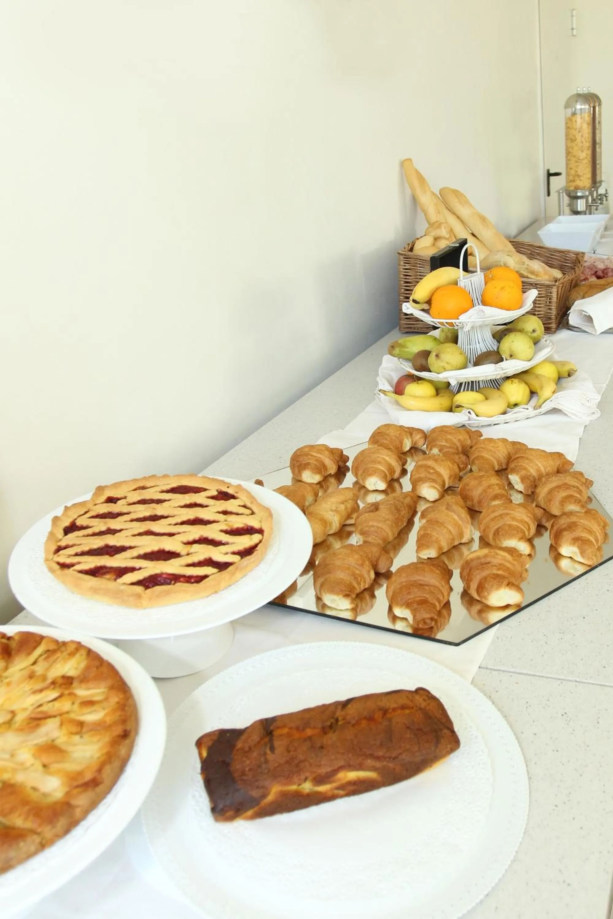 Buffet breakfast in Mini Hotel