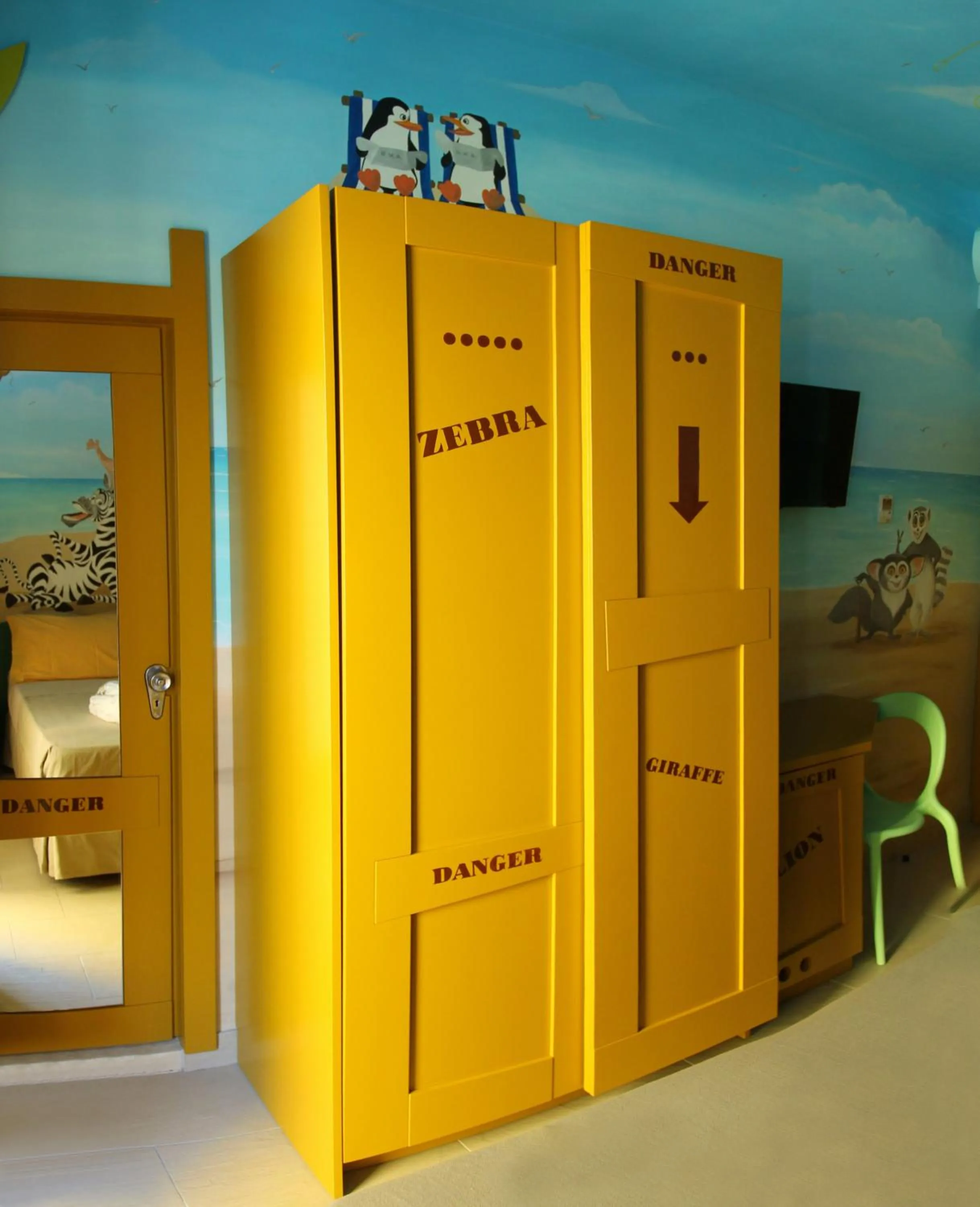 Decorative detail, Bed in Mini Hotel