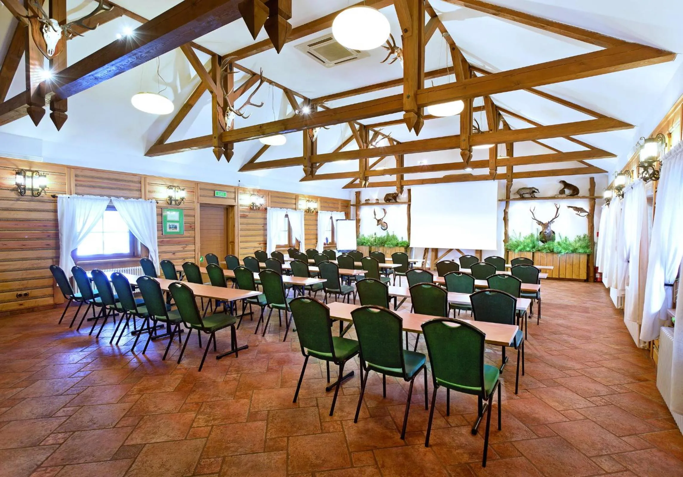 Business facilities in Hotel Osada Karbówko Wellness & SPA