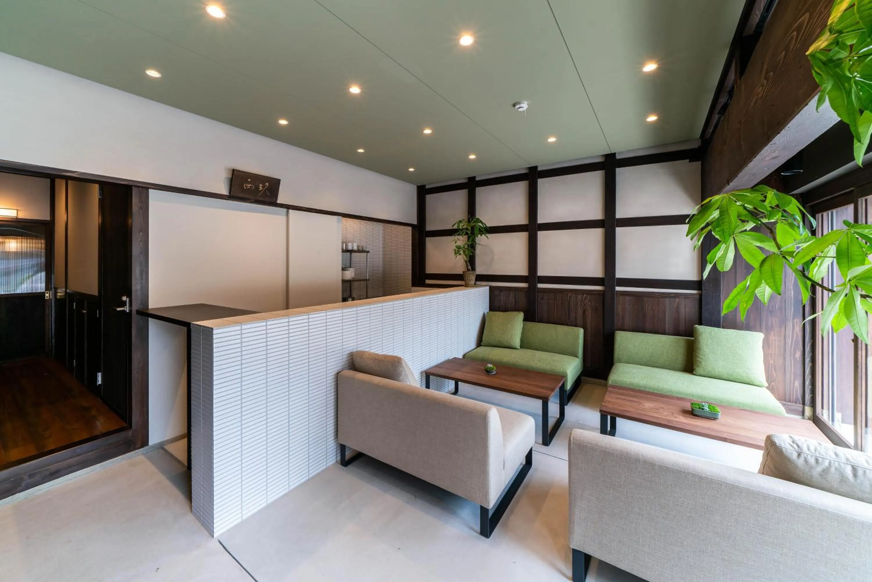 Communal lounge/ TV room in Saik