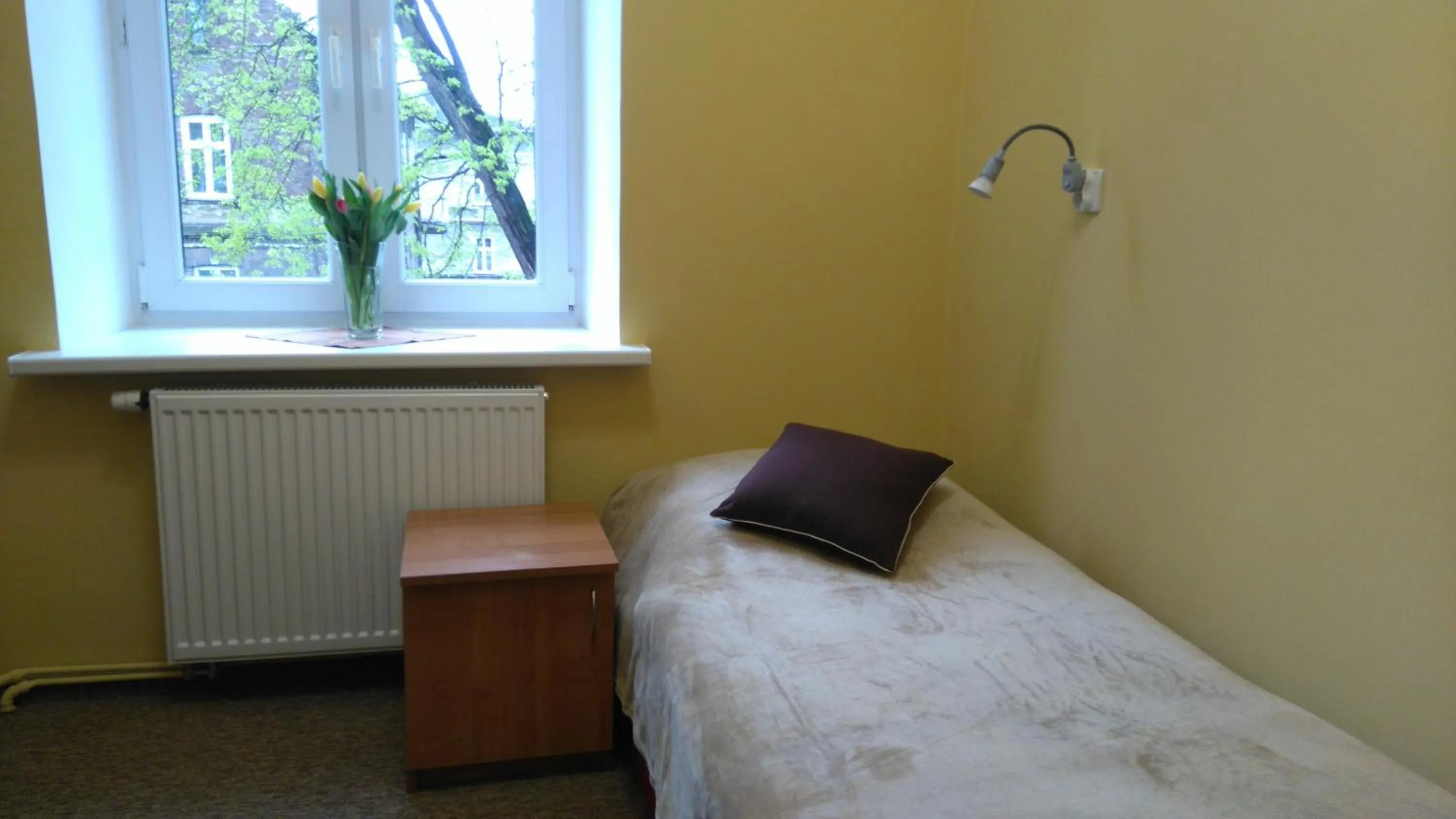 Bed in Schronisko Młodzieżowe PTSM Matecznik