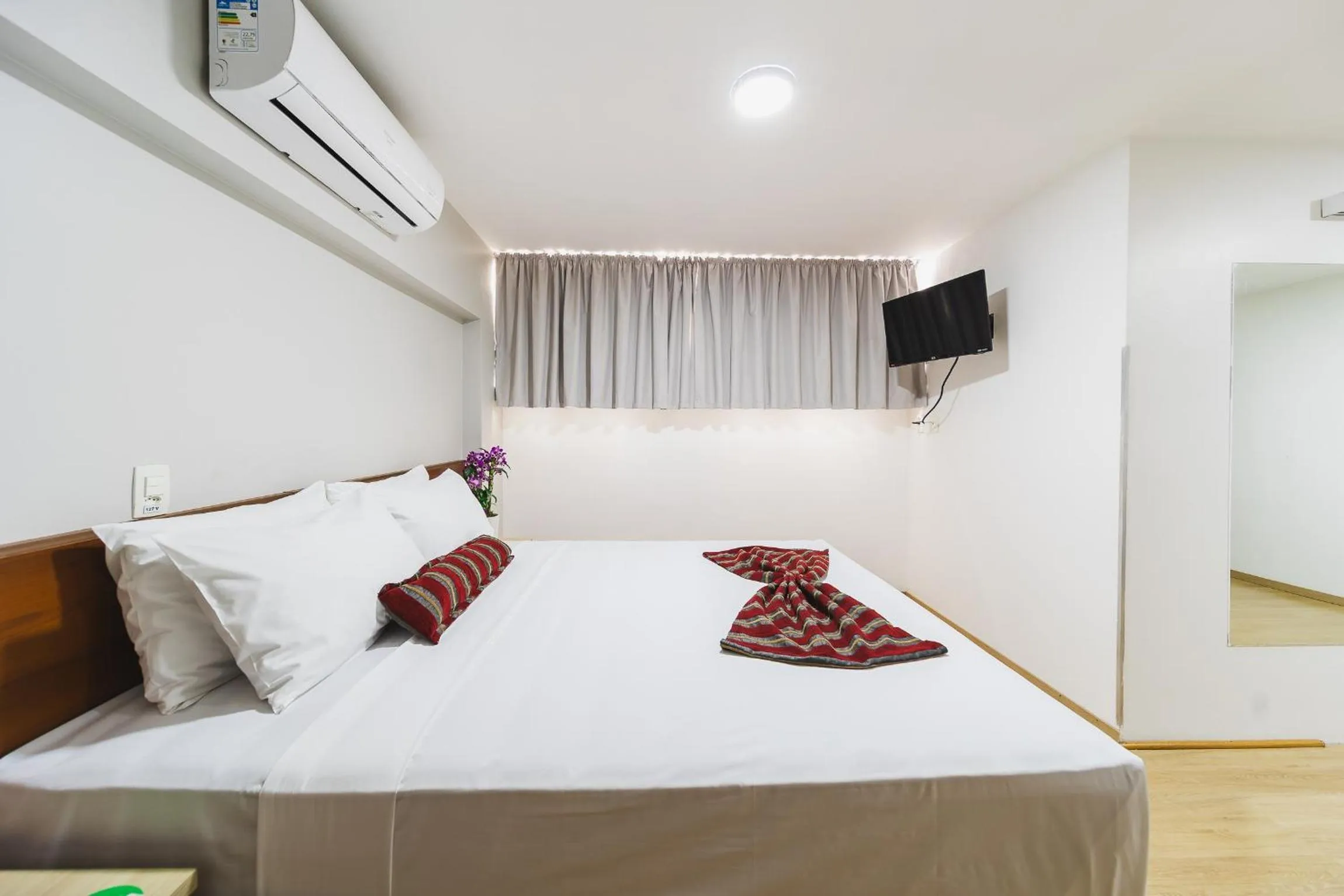 Bed in Hotel Nacional Inn Curitiba Estação Shopping