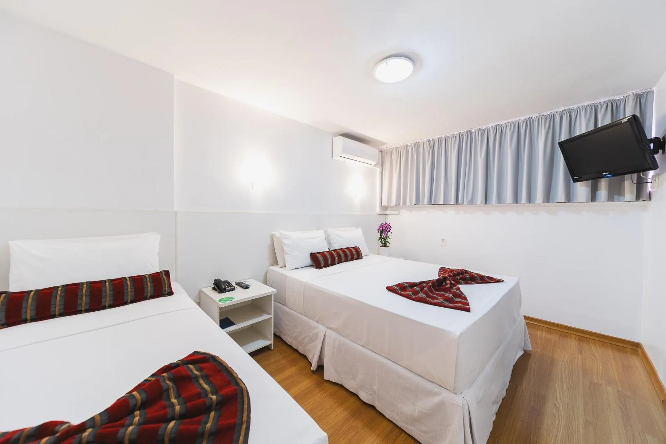 Bed in Hotel Nacional Inn Curitiba Estação Shopping