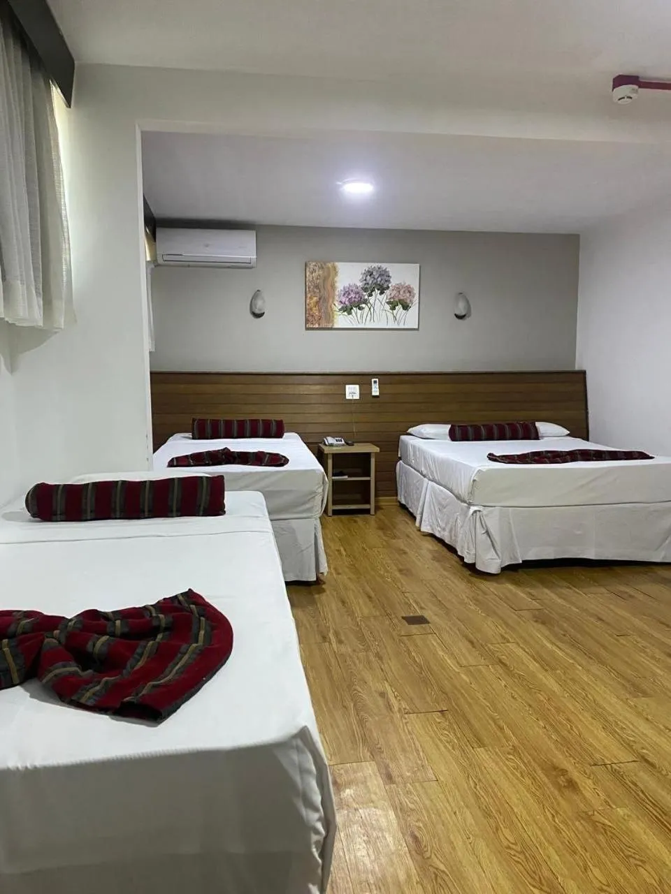 Bed in Hotel Nacional Inn Curitiba Estação Shopping