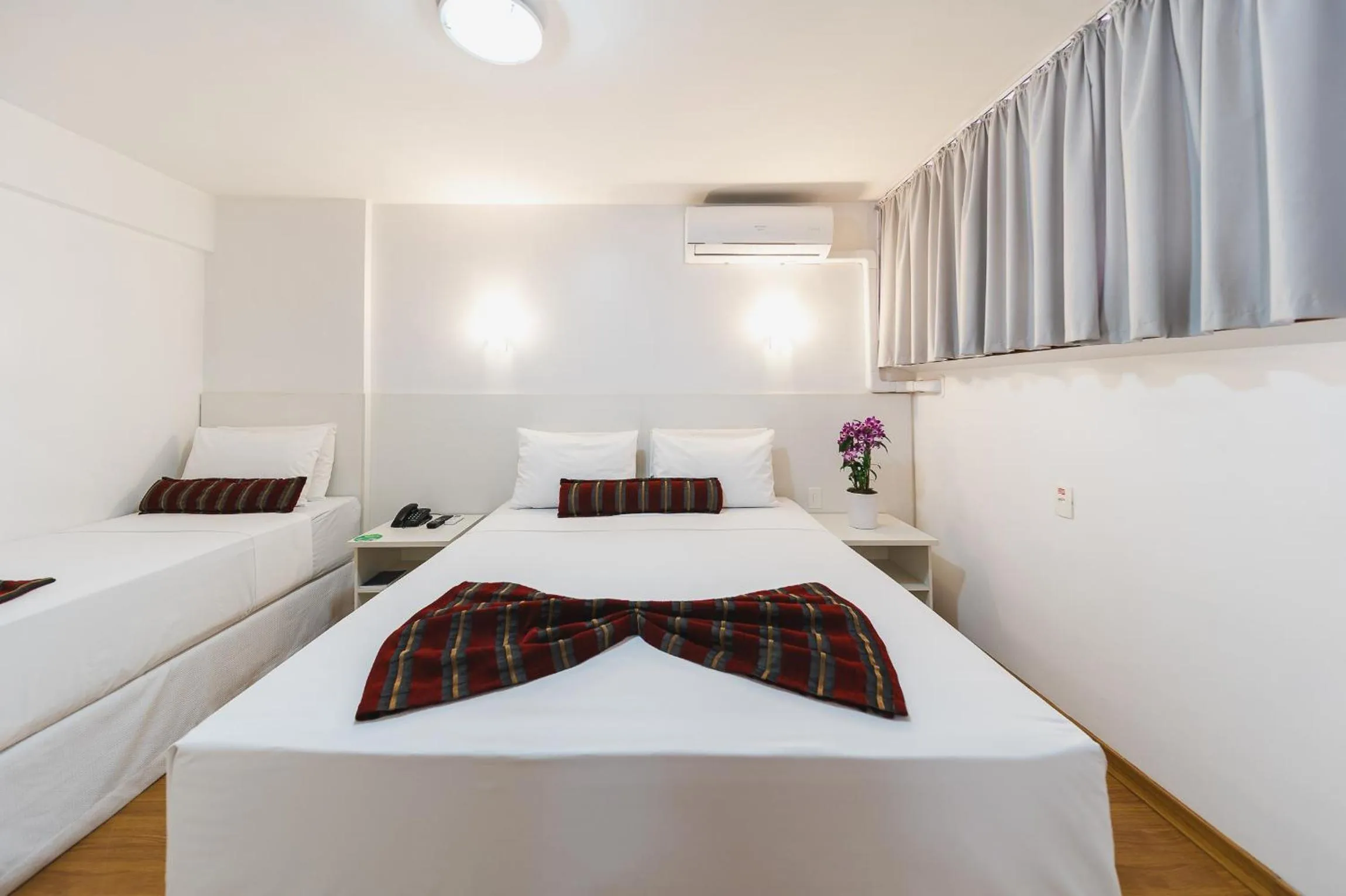 Bed in Hotel Nacional Inn Curitiba Estação Shopping