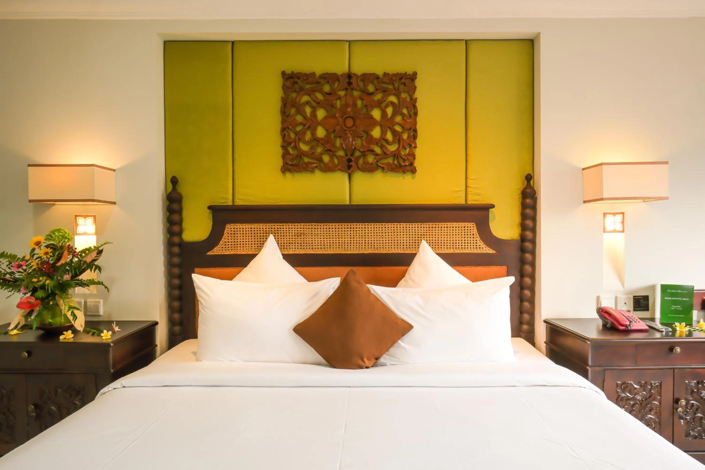 Bed in The Grand Hill Resort-Hotel