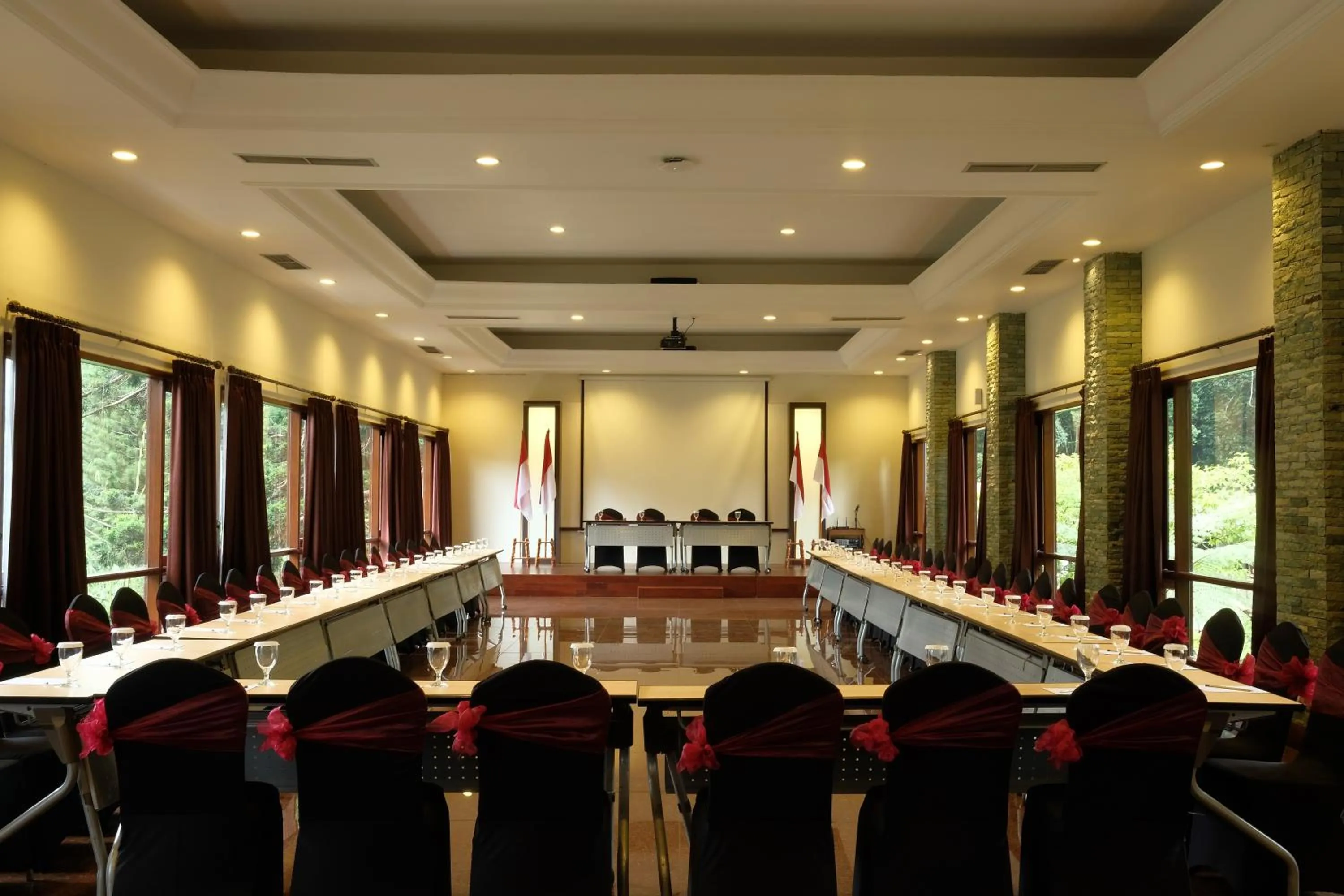 Meeting/conference room in The Grand Hill Resort-Hotel