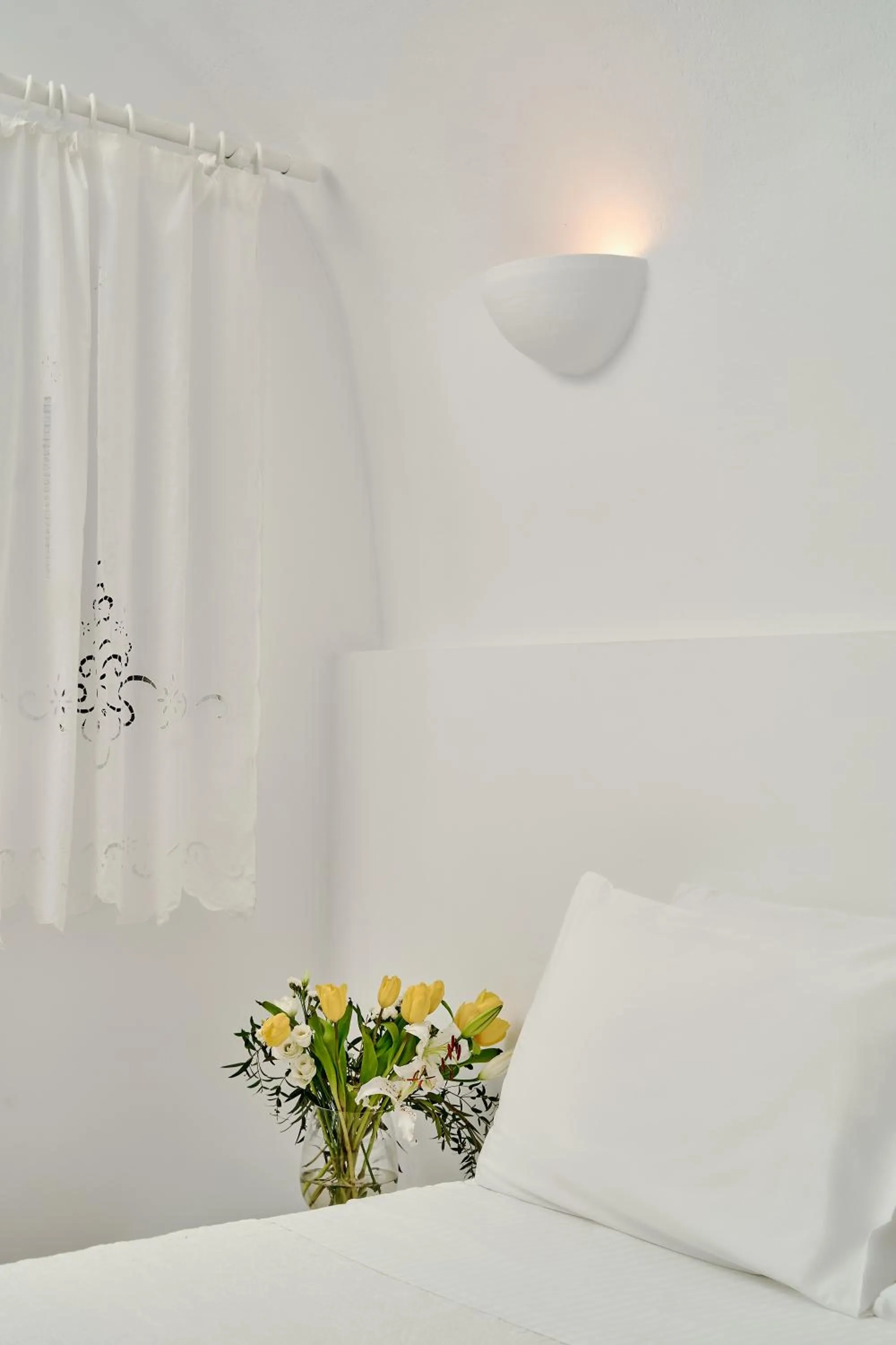 Bedroom, Bed in Santorini Mansion at Imerovigli