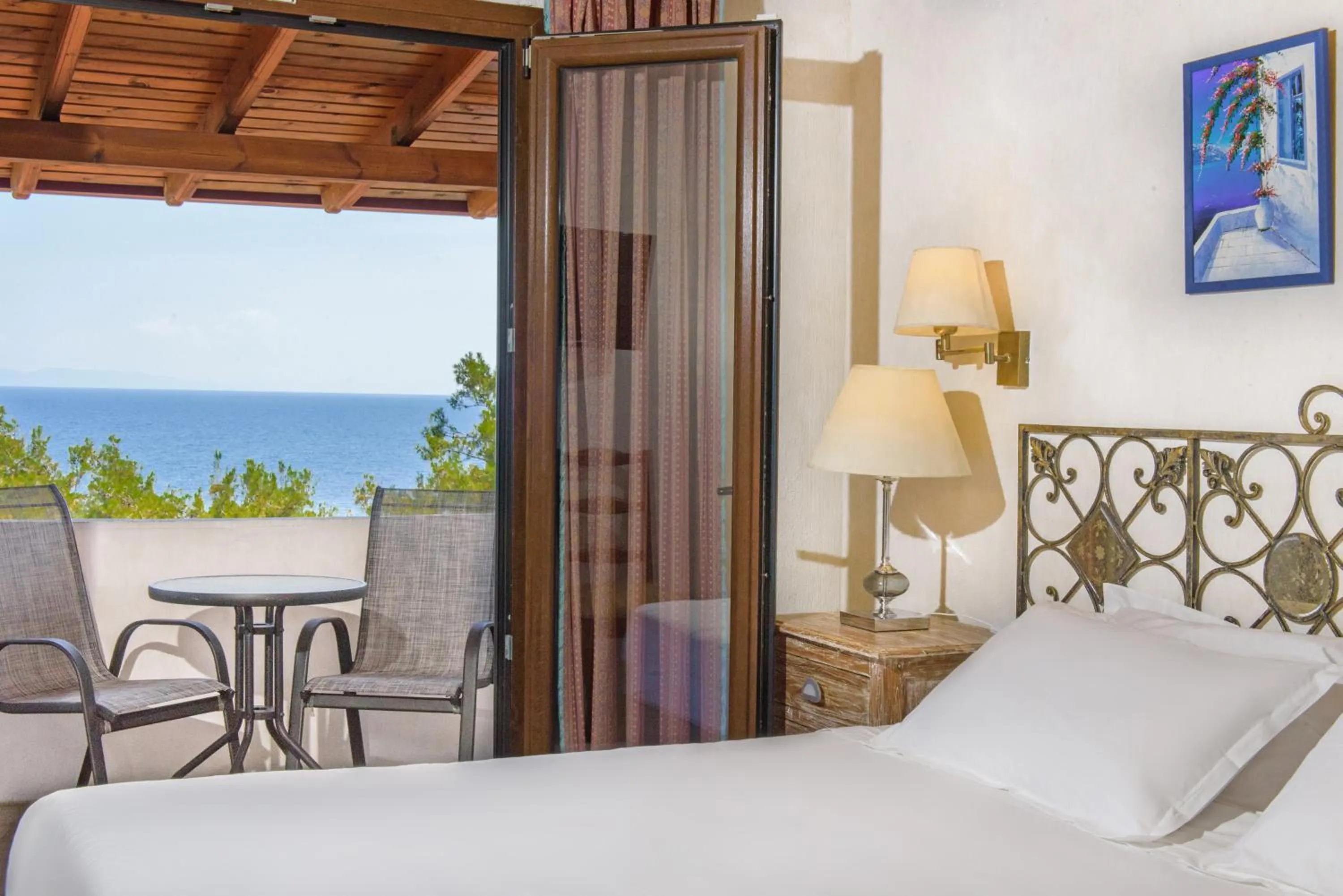Sea view, Bed in Leandros Hotel