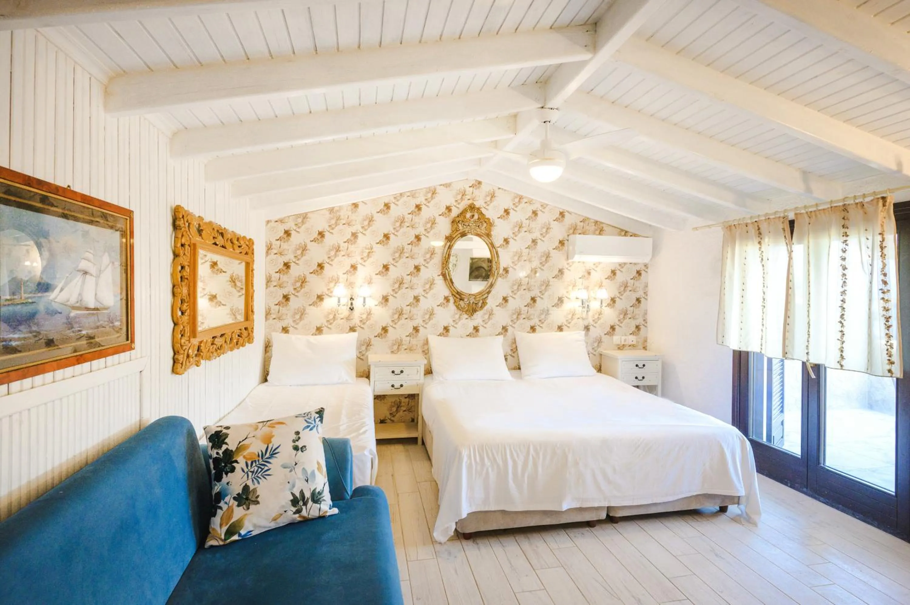 Bed in Leandros Hotel