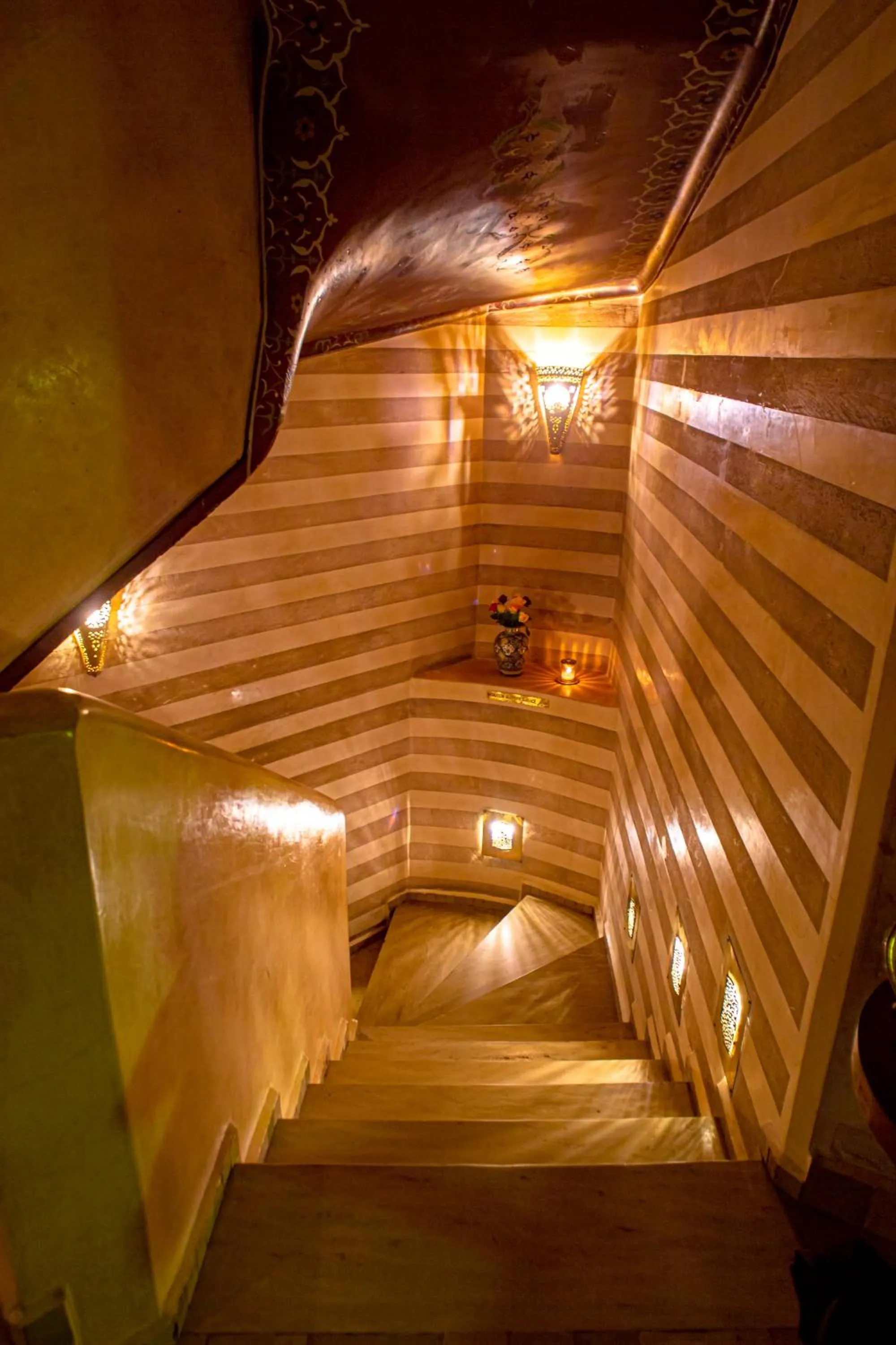 Property building in Dar Anika