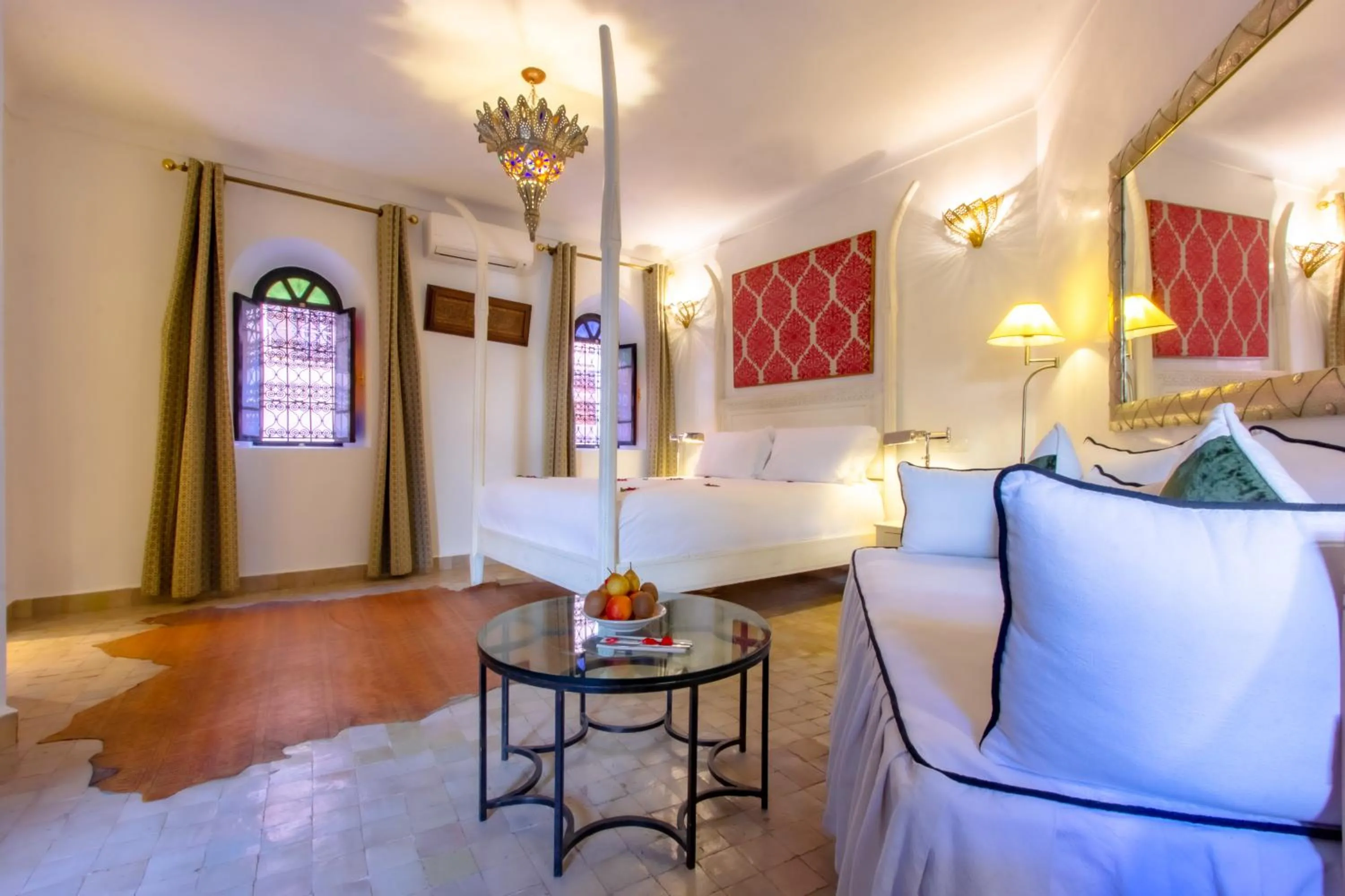 Photo of the whole room, Bed in Dar Anika