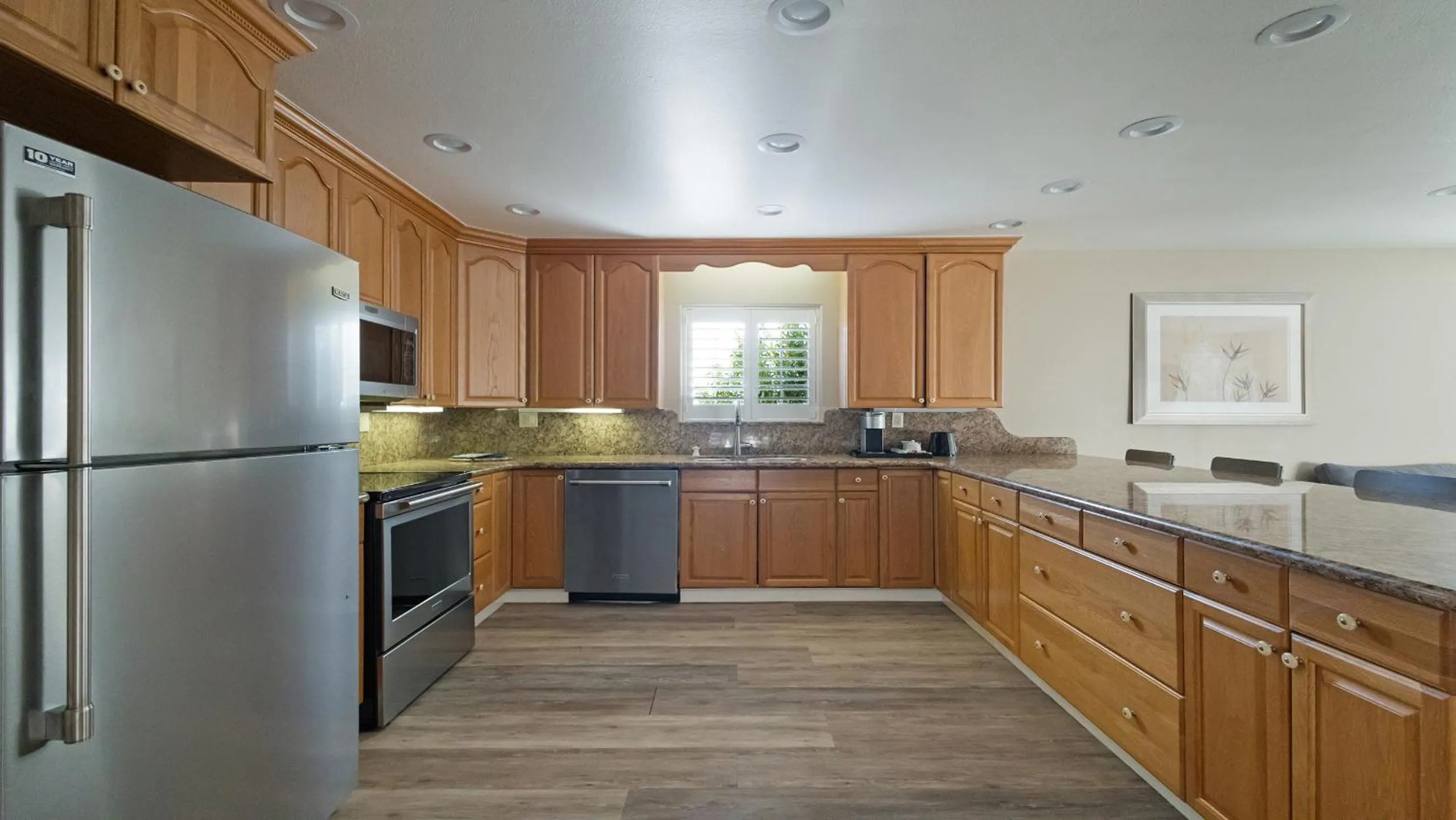 kitchen in Country Inn Sonora