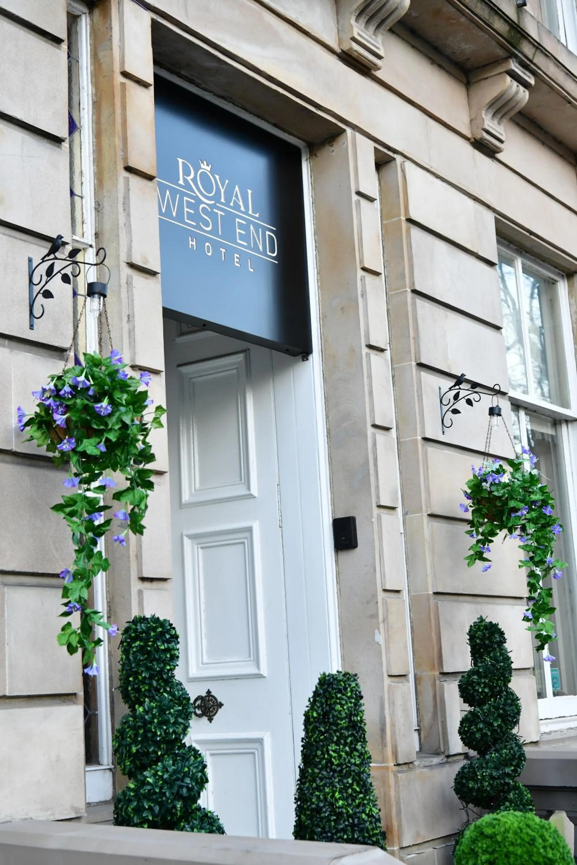 Facade/entrance in Royal West End Hotel