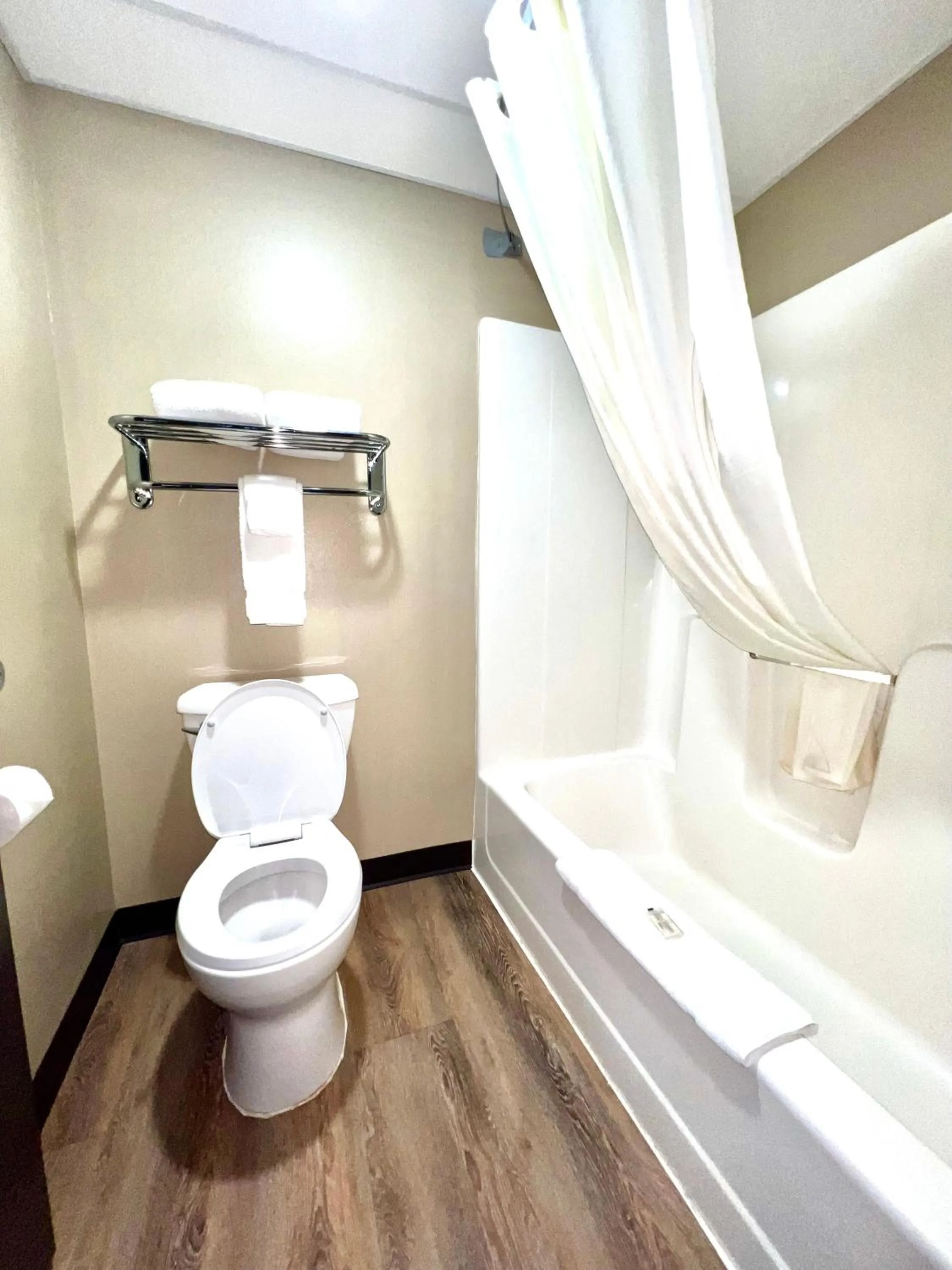 Super 8 by Wyndham Estherville