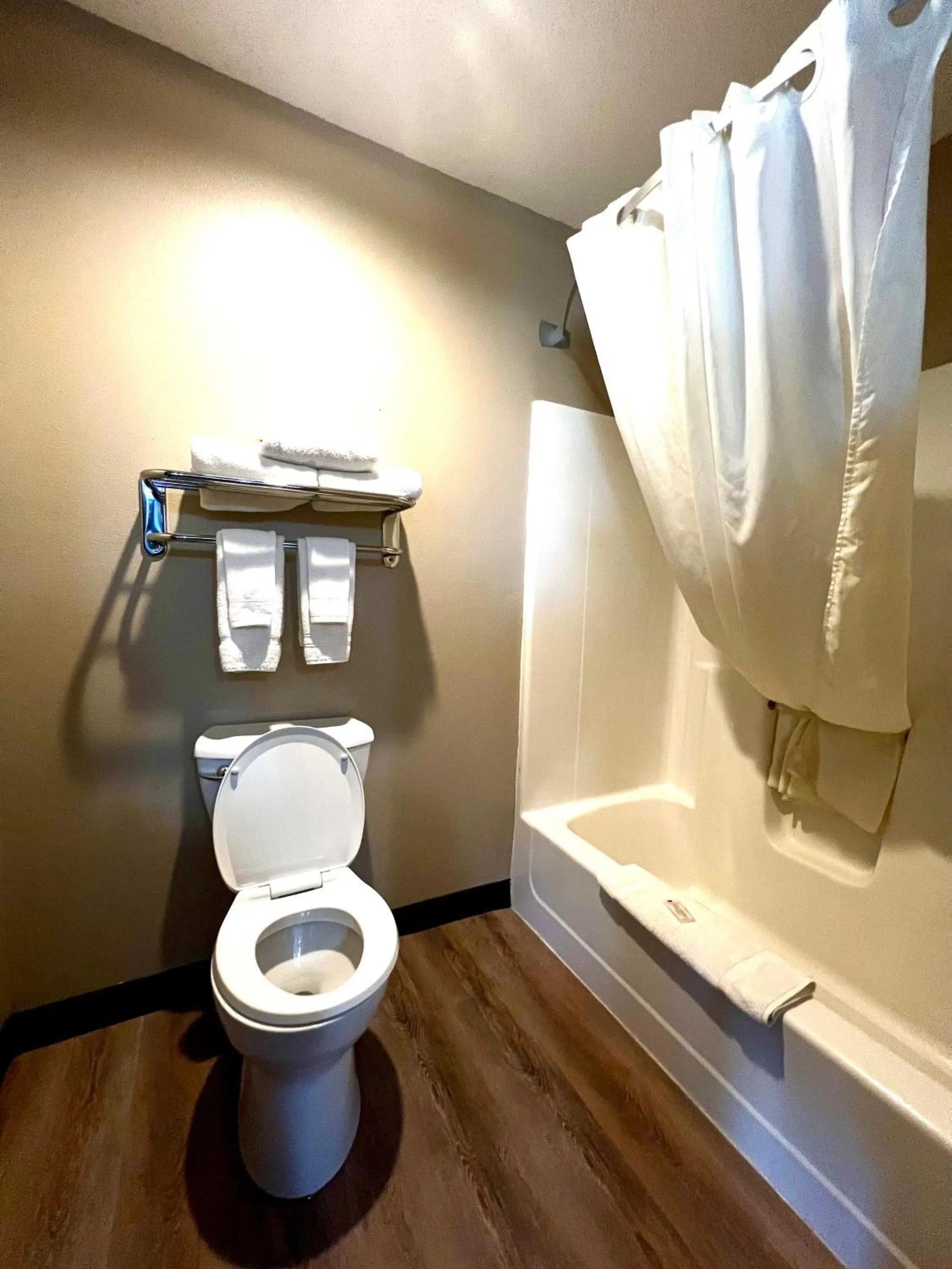 Super 8 by Wyndham Estherville