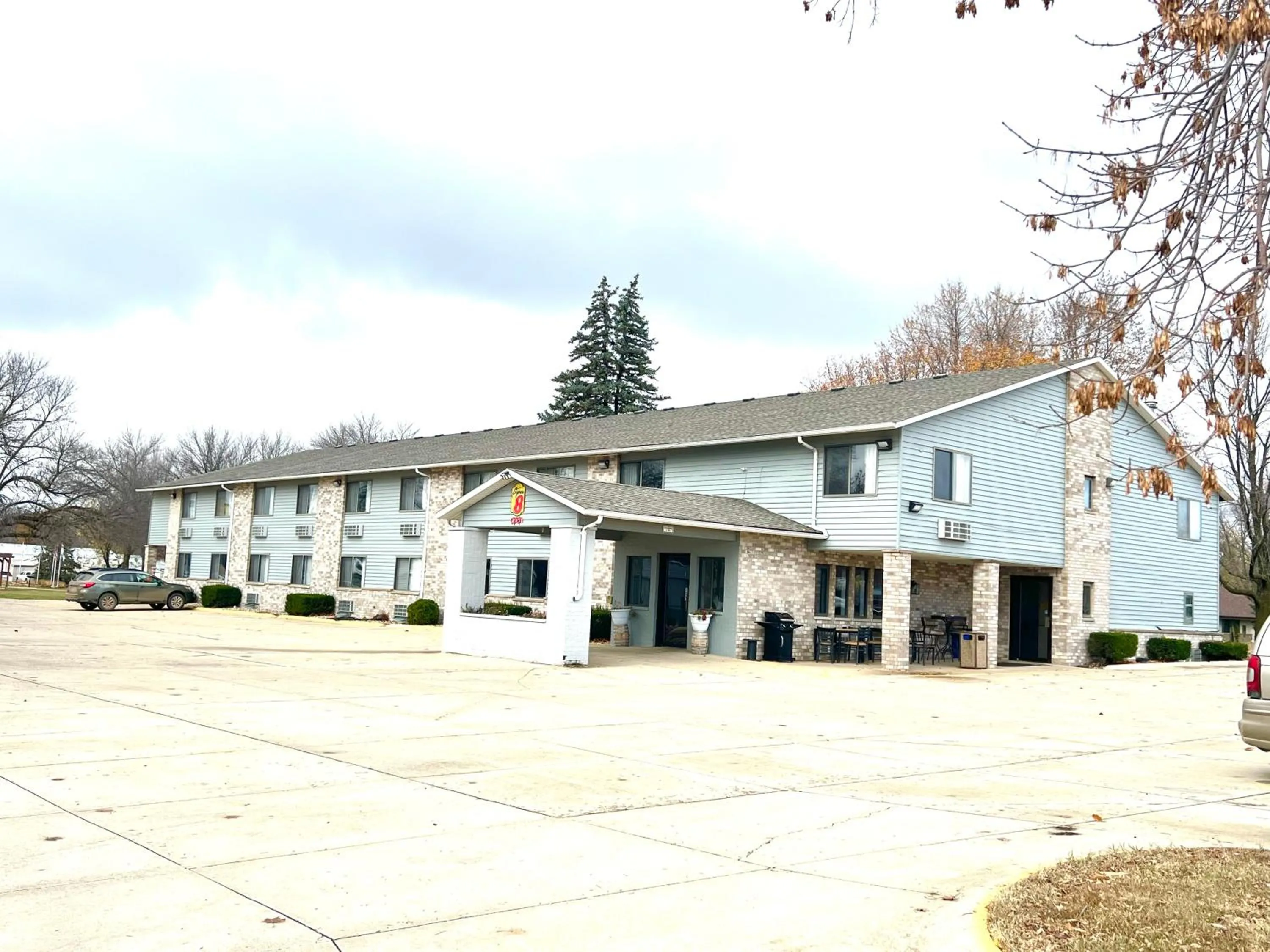 Super 8 by Wyndham Estherville