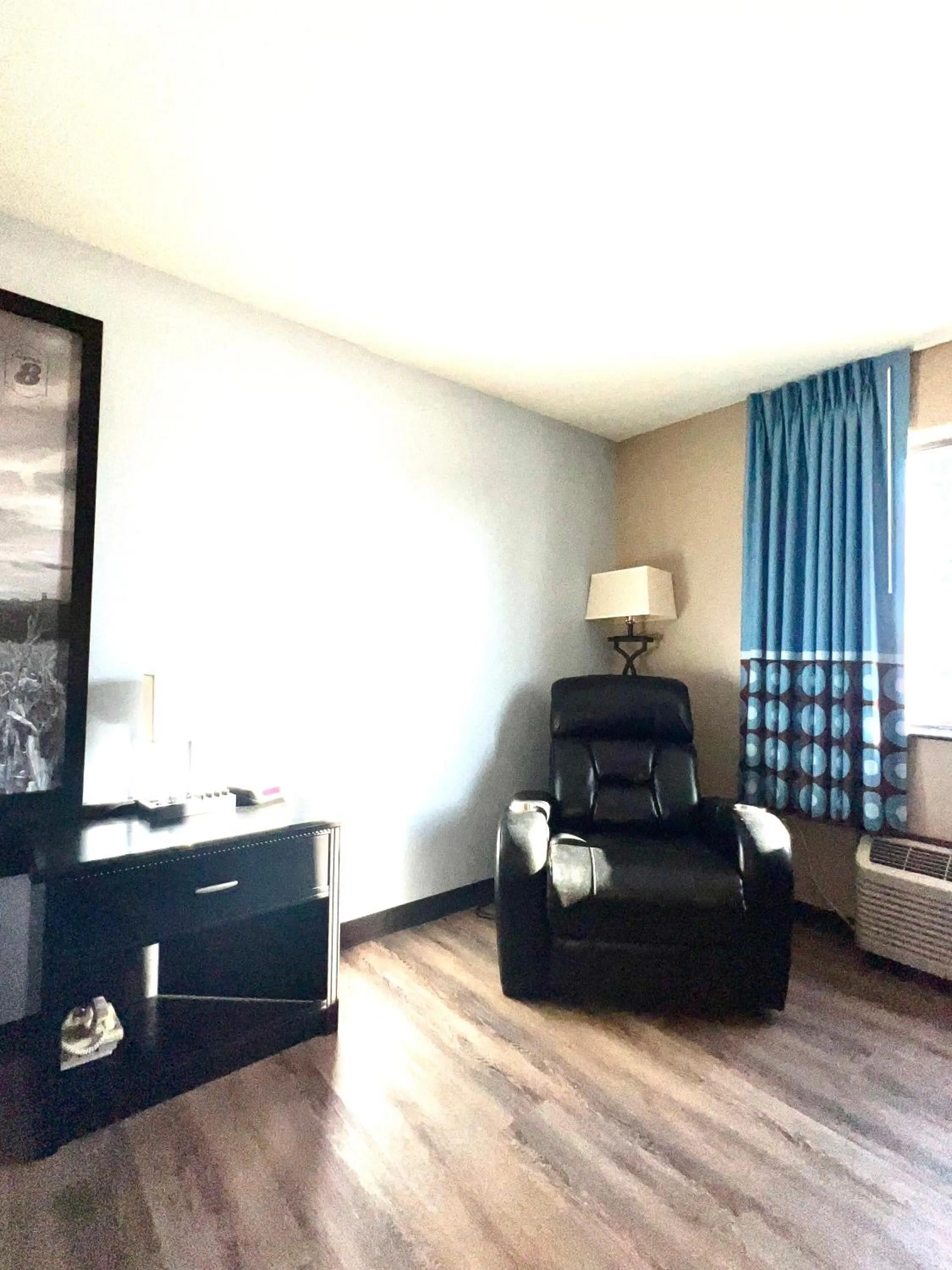 Super 8 by Wyndham Estherville