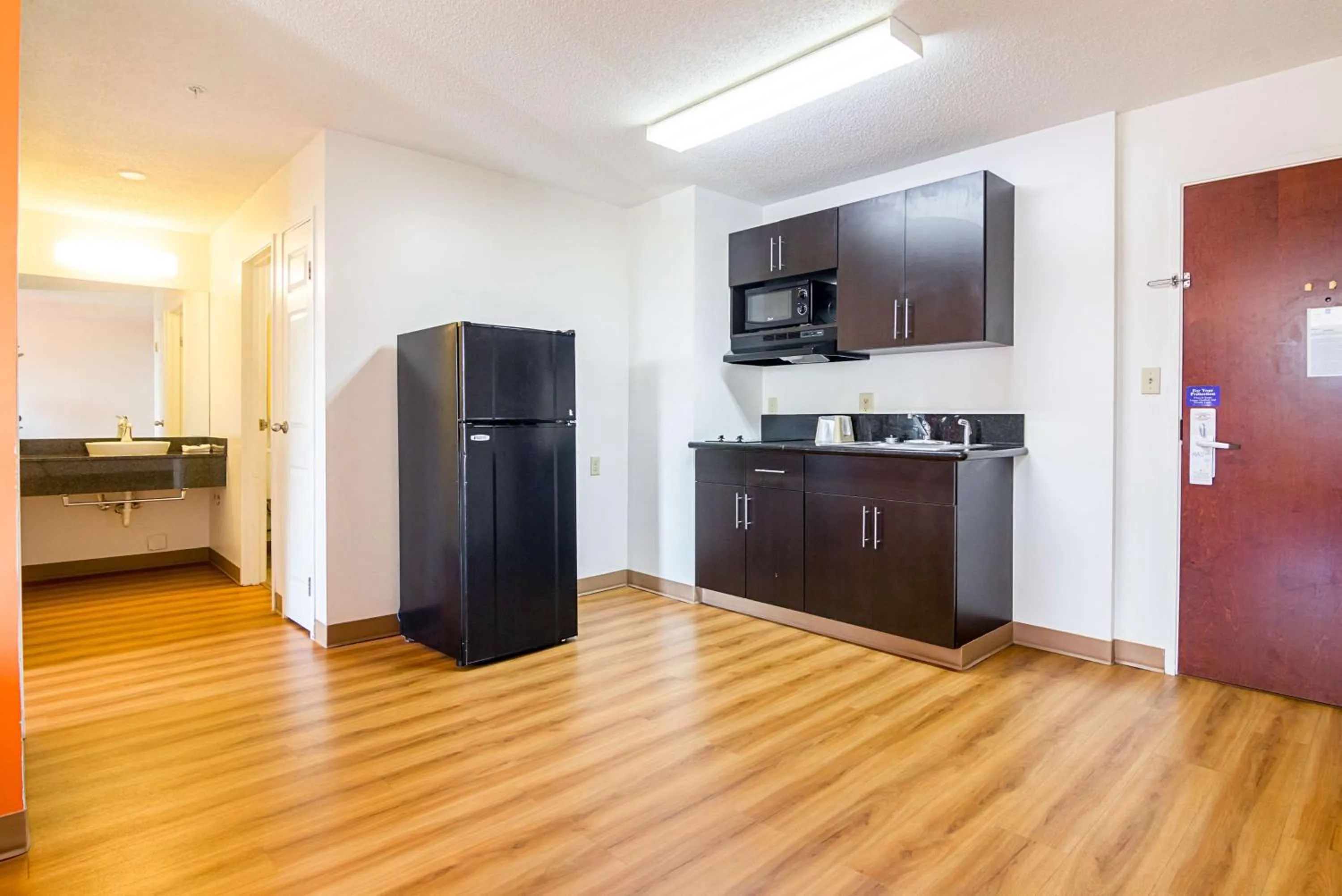 Kitchen or kitchenette in Motel 6-Jonesboro, GA