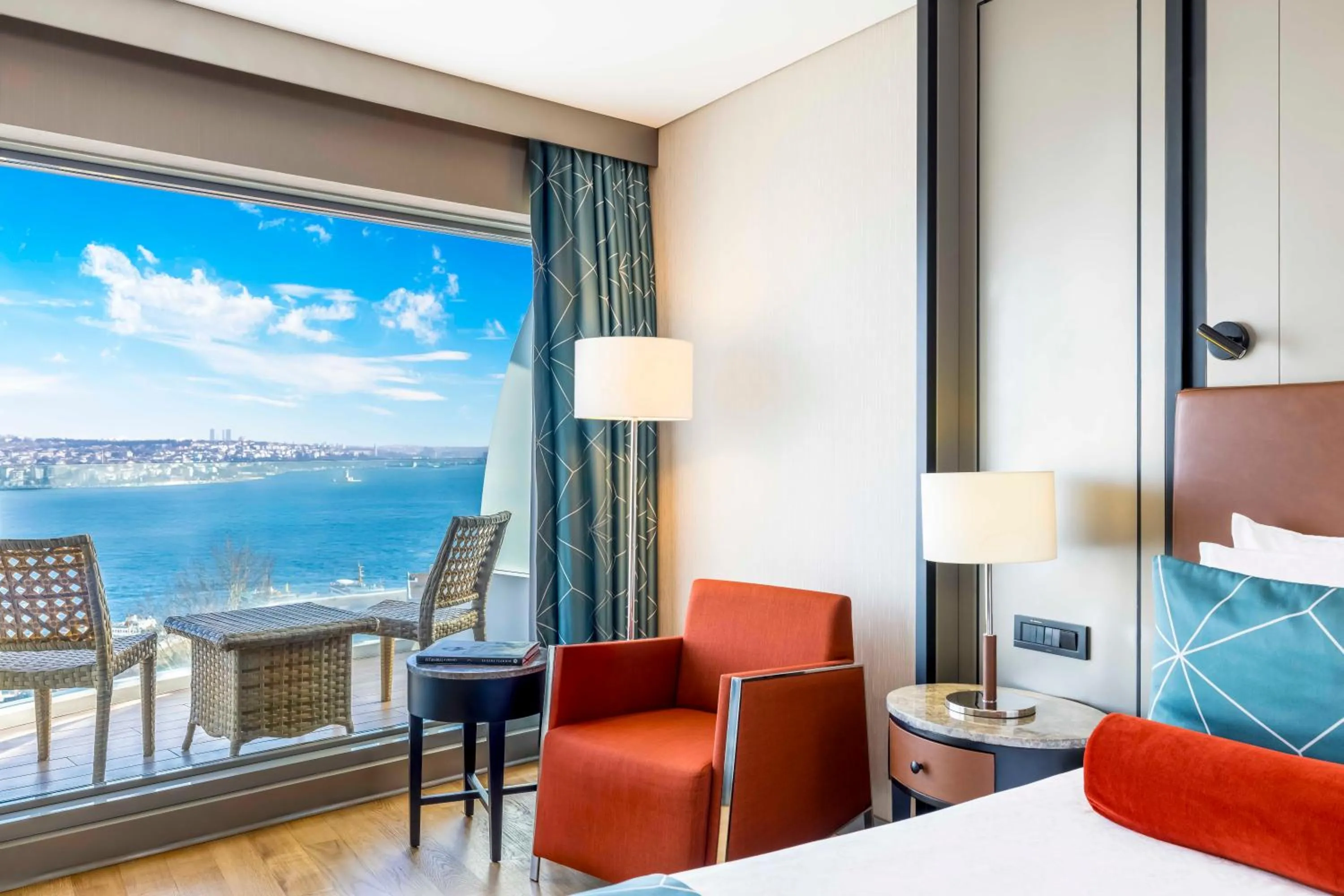 Balcony/Terrace, Bed in Opera Hotel Bosphorus - Preferred Hotels and Resorts