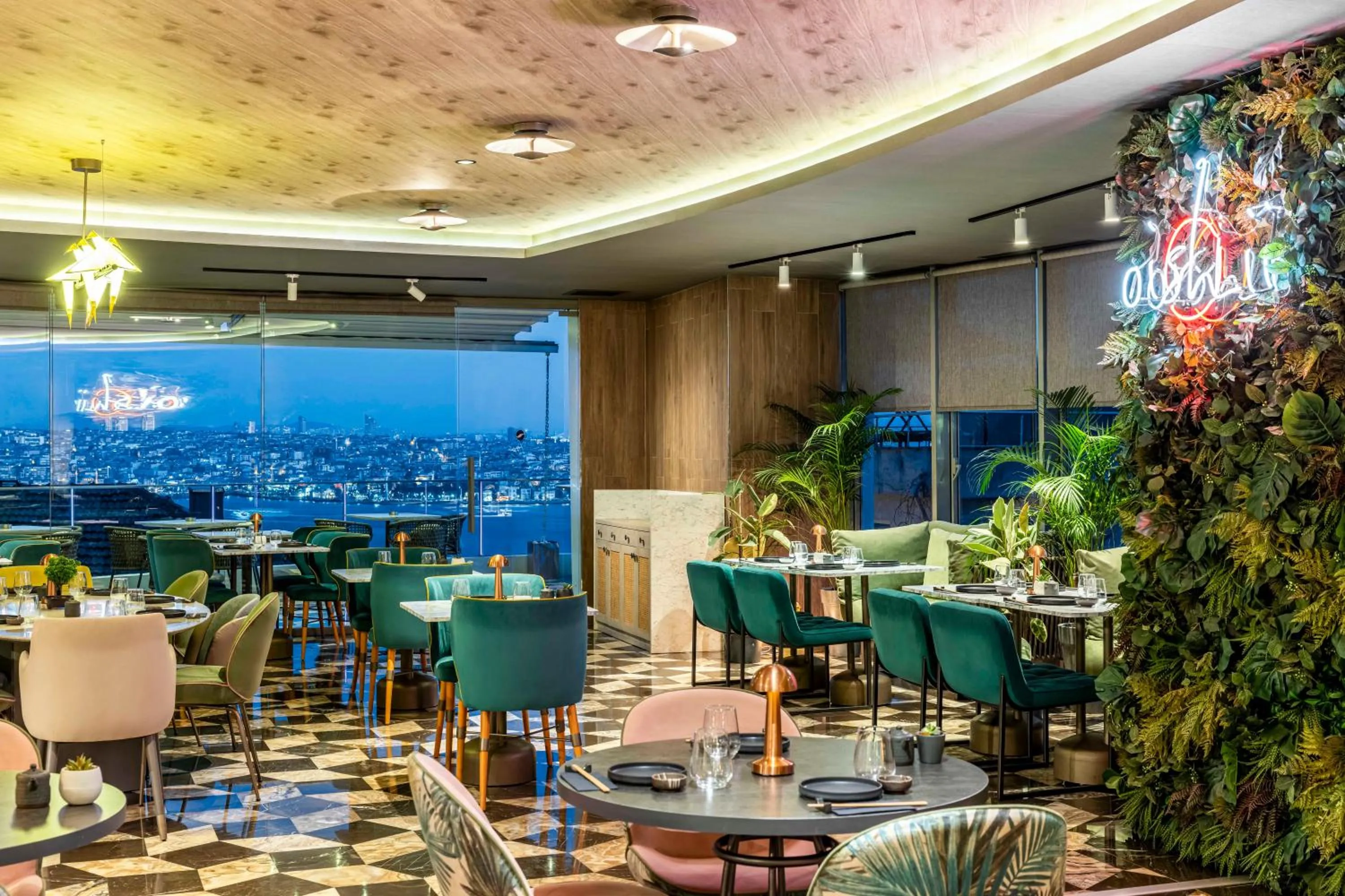 Restaurant/places to eat in Opera Hotel Bosphorus - Preferred Hotels and Resorts