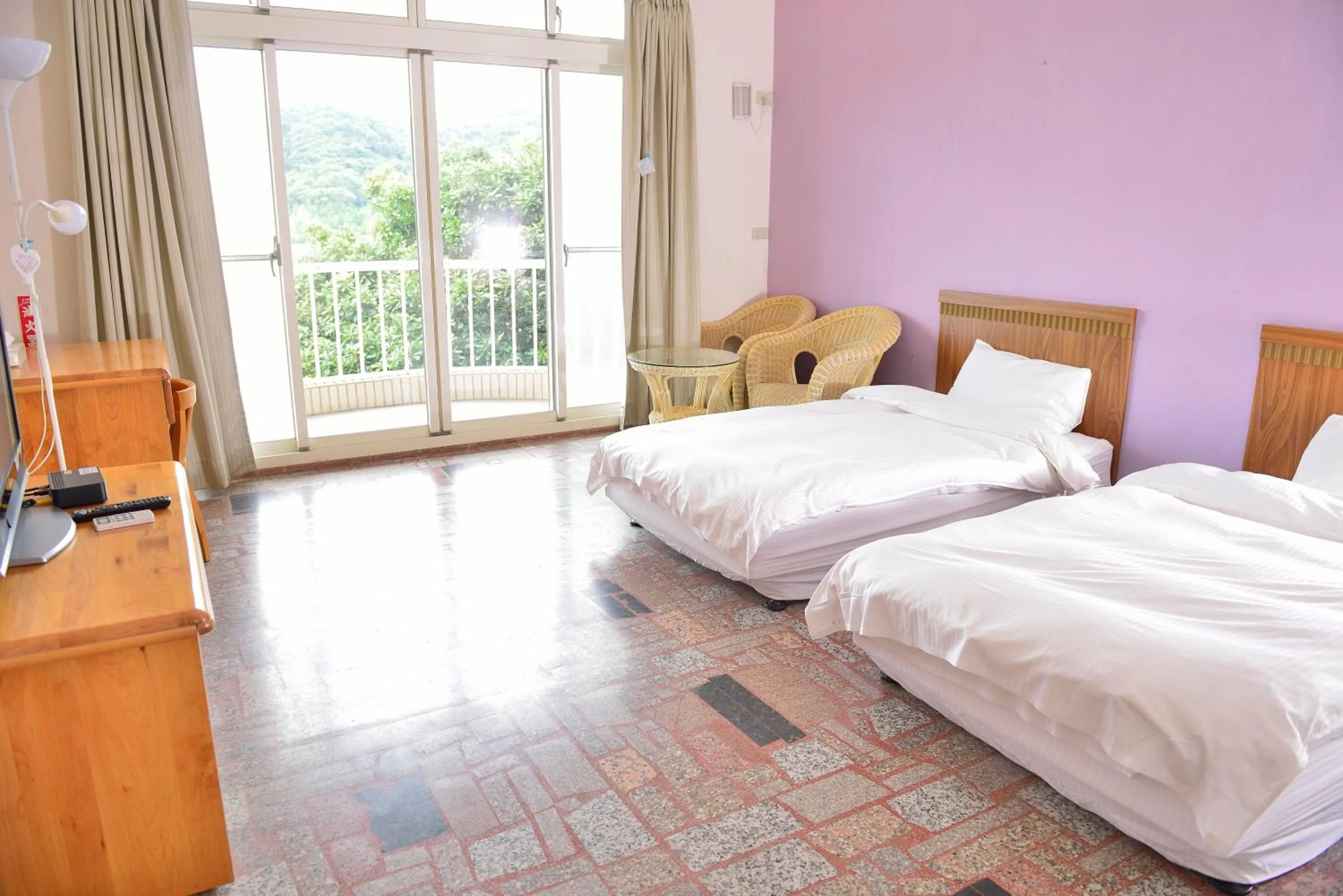 Bed in Wan Jin Hot Spring