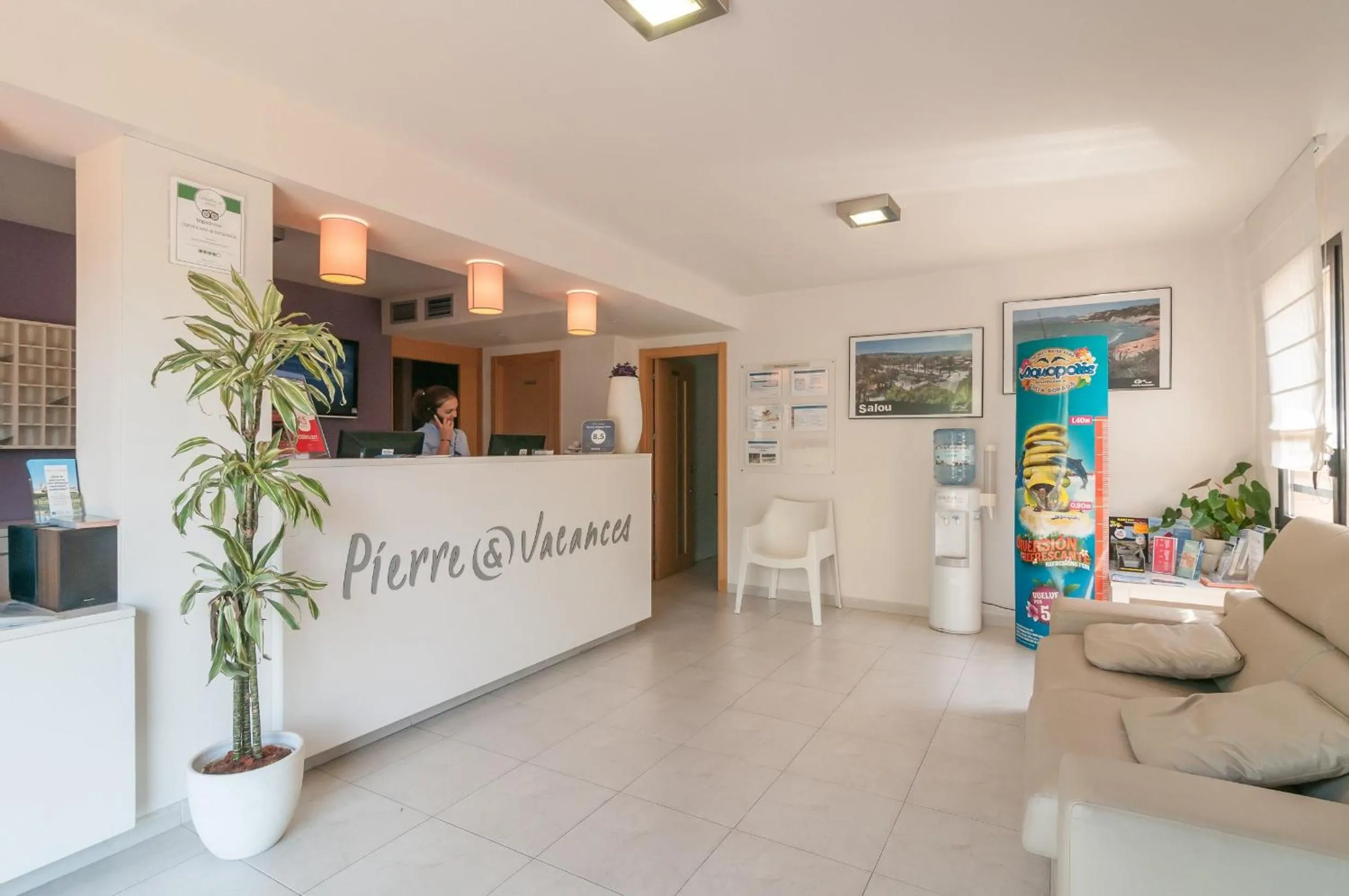 Lobby or reception in Pierre & Vacances Salou