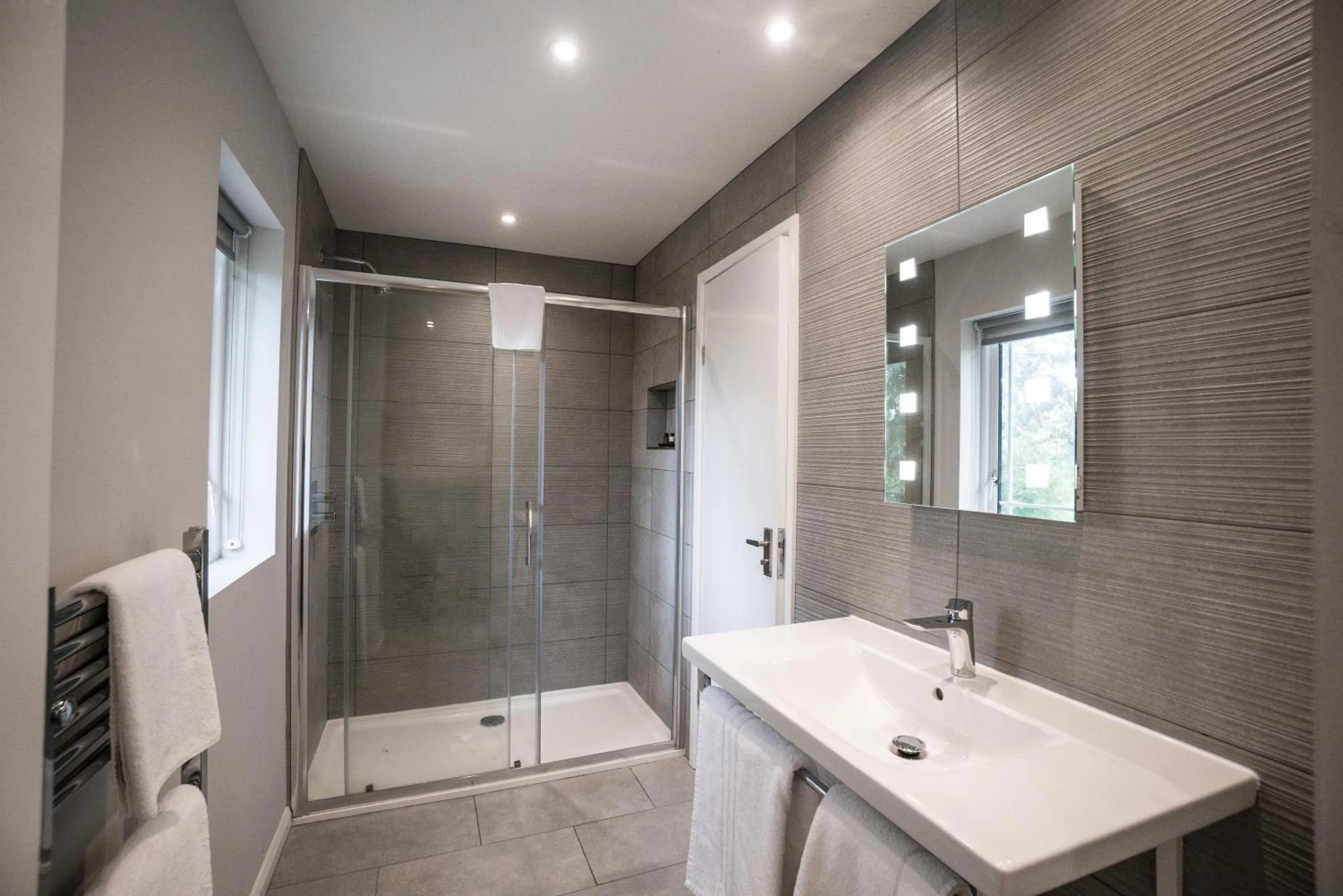 Bathroom in Steventon House Hotel