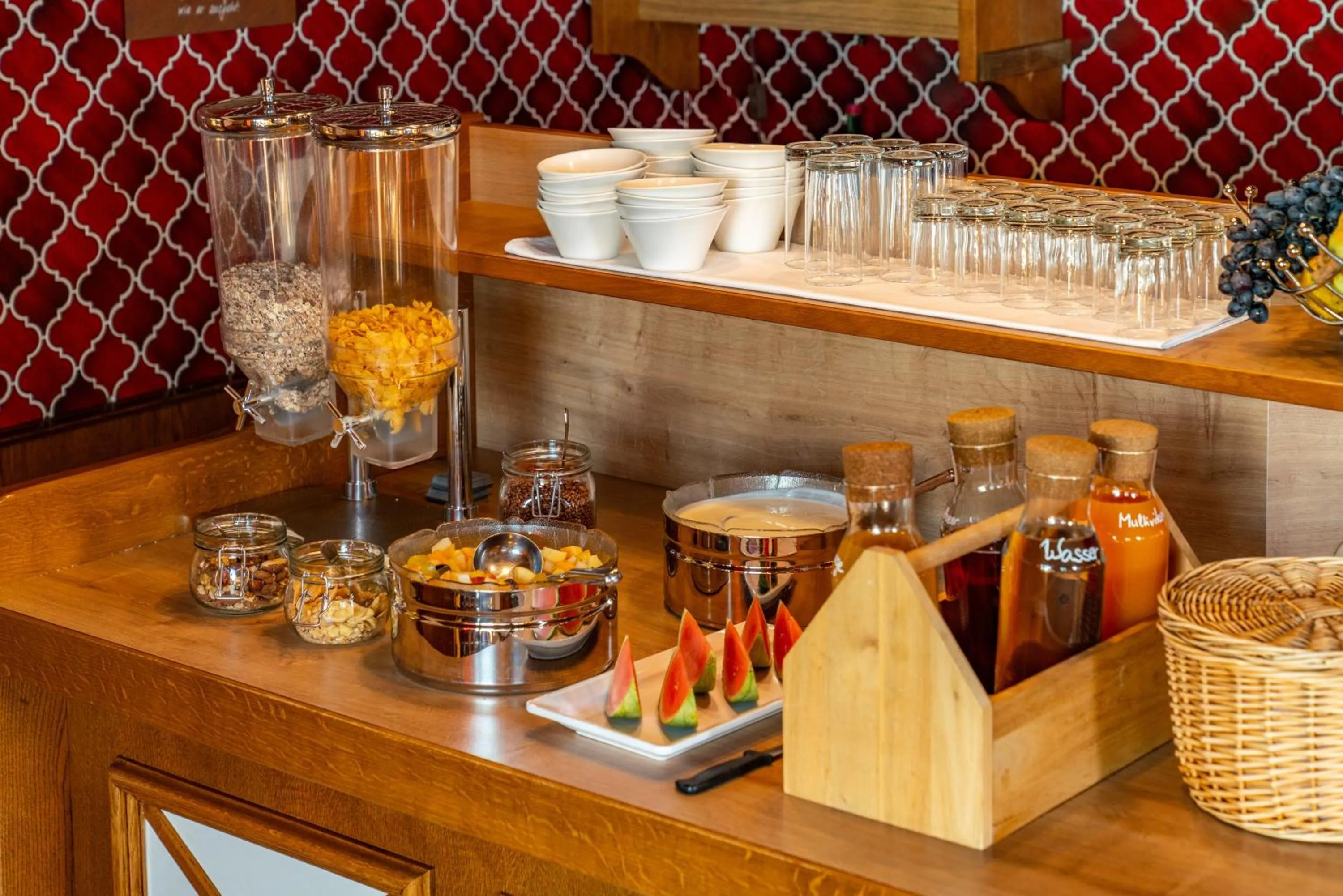 Breakfast in Hotel Garni Hochwurzen