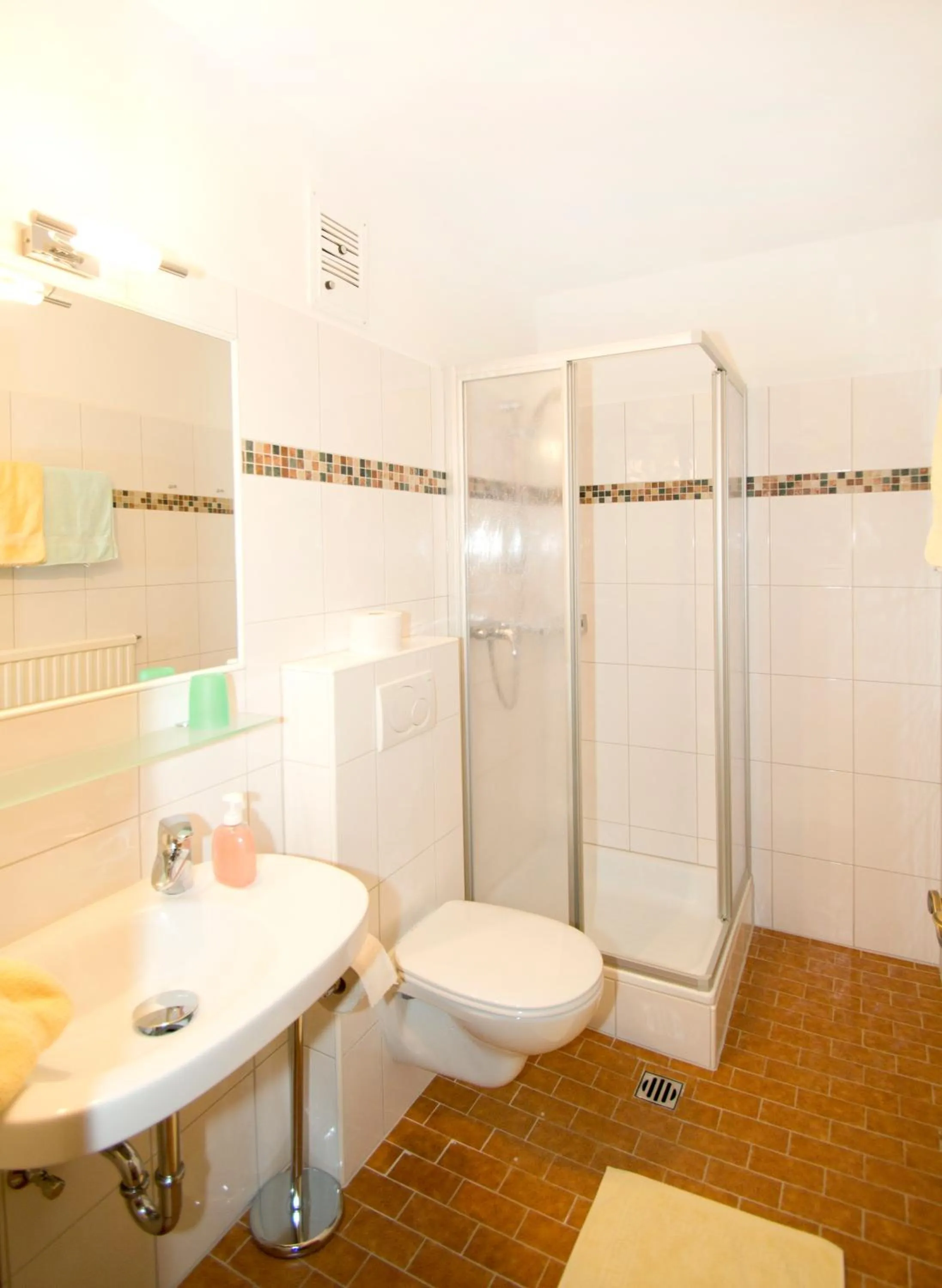 Bathroom in Hotel Garni Hochwurzen