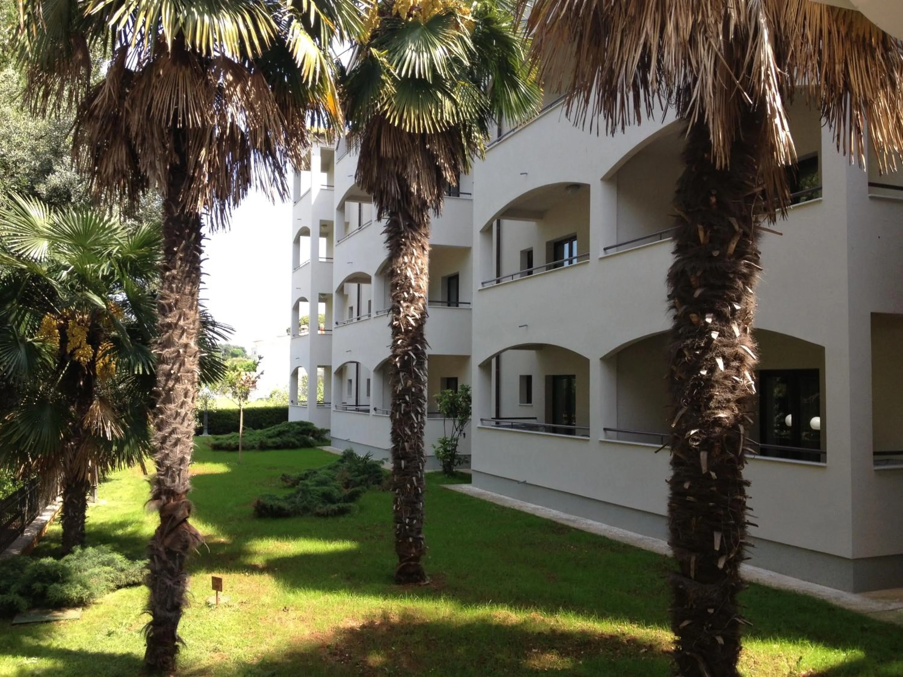 Facade/entrance in Hotel Flores