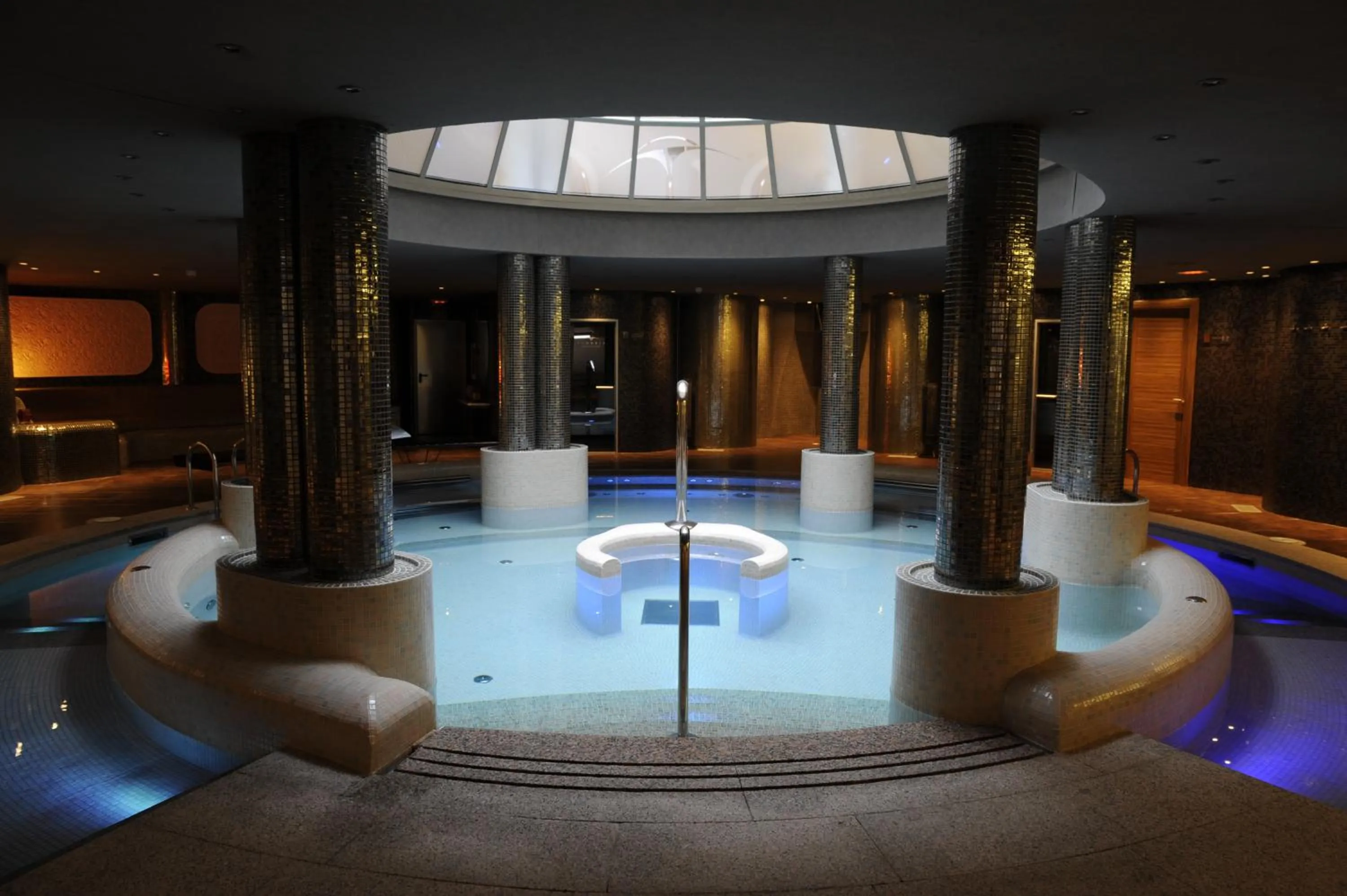 Spa and wellness centre/facilities in Cumbria Spa Hotel 3* Sup