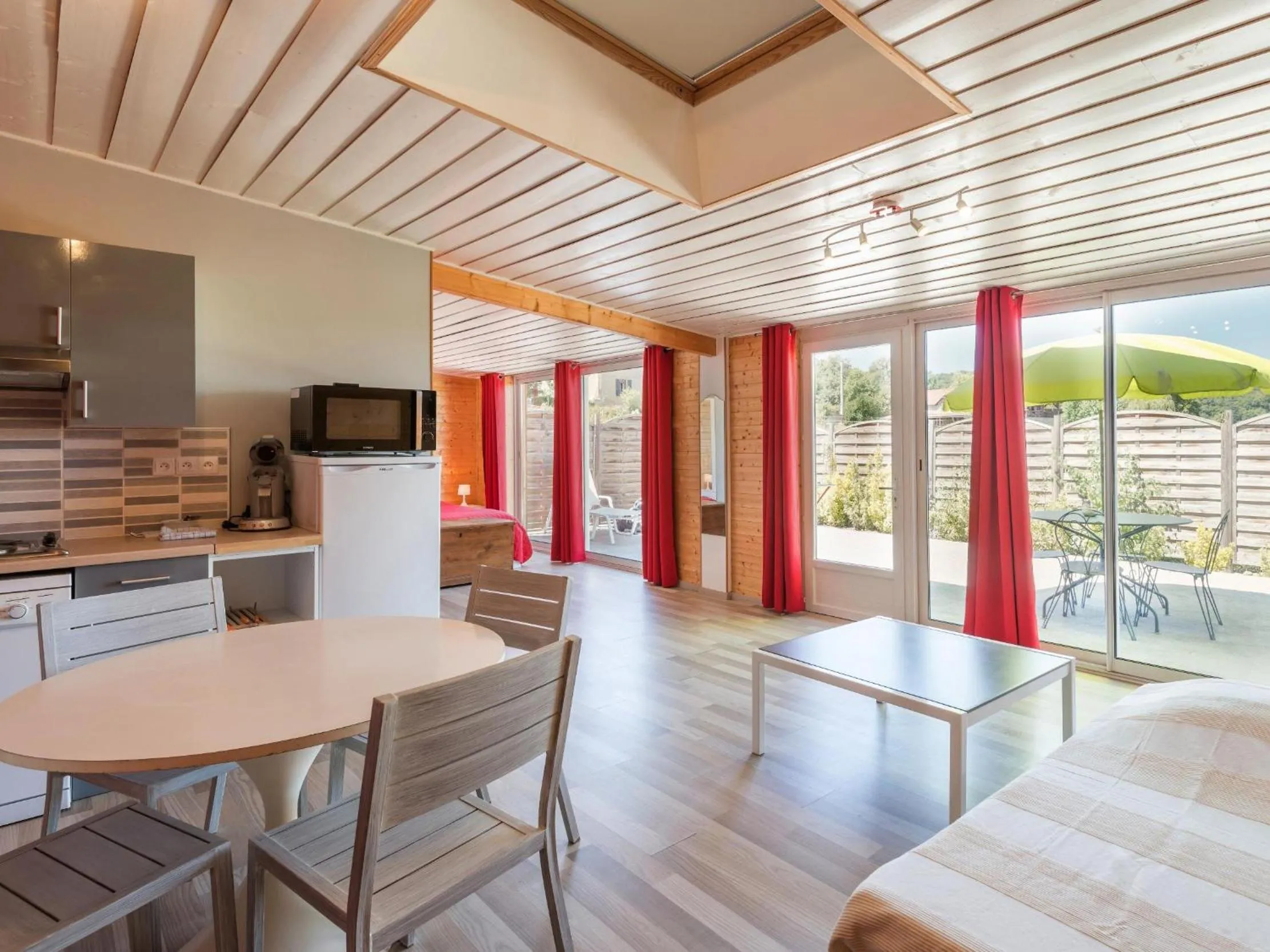 Logis Hôtel L'Adourable Auberge