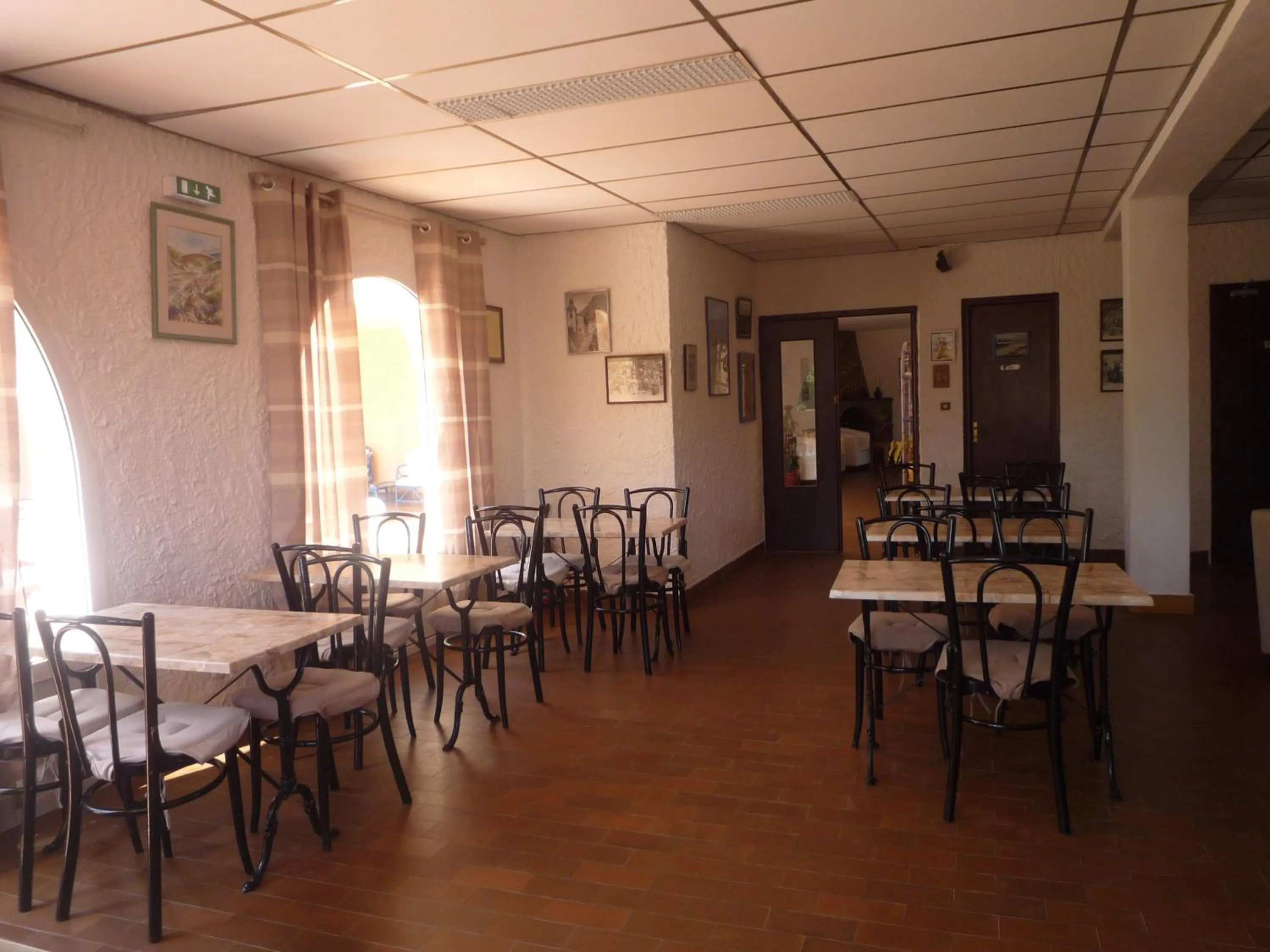 Dining area in Hotel Cinque Arcate