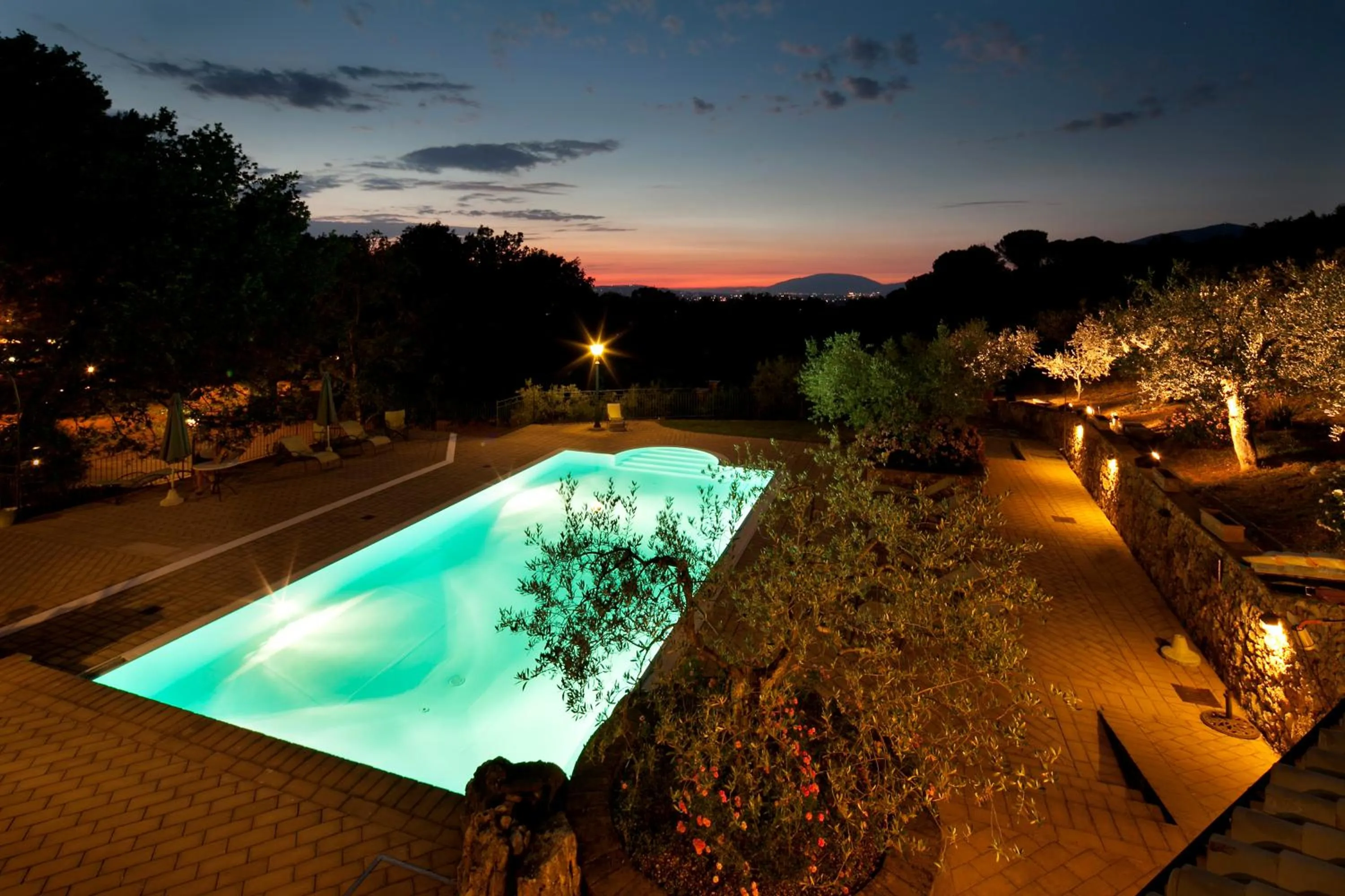 Swimming pool in La Macchia